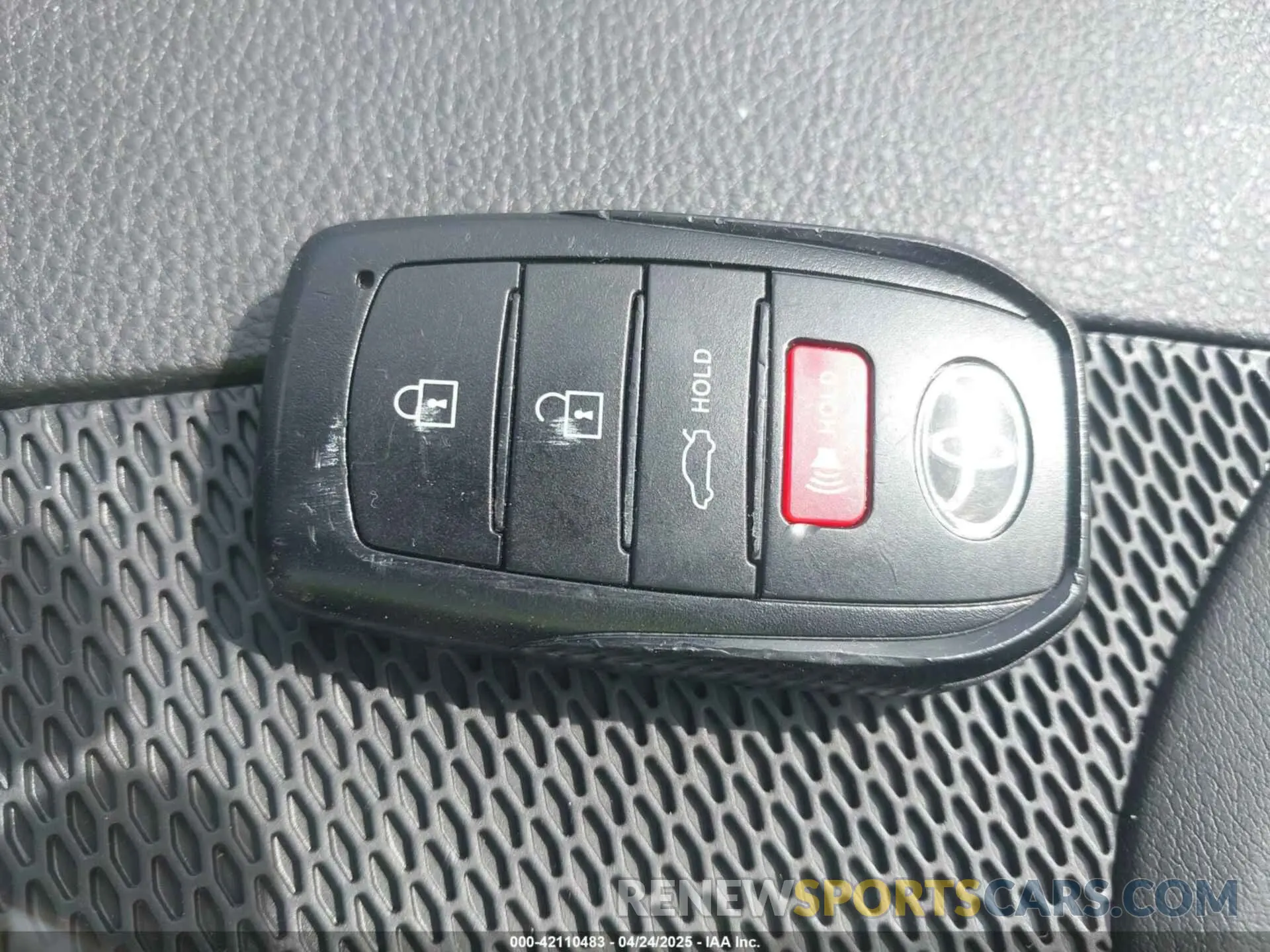 11 fotografías del automóvil dañado 5YFB4MDE8RP214456 TOYOTA COROLLA 2024