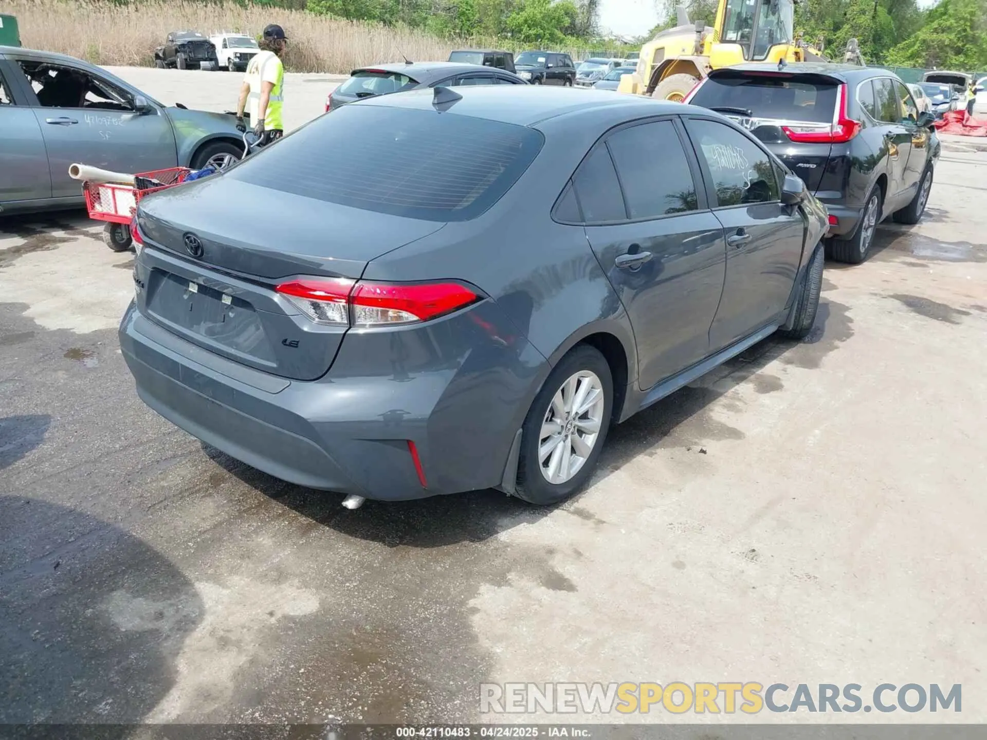 4 fotografías del automóvil dañado 5YFB4MDE8RP214456 TOYOTA COROLLA 2024