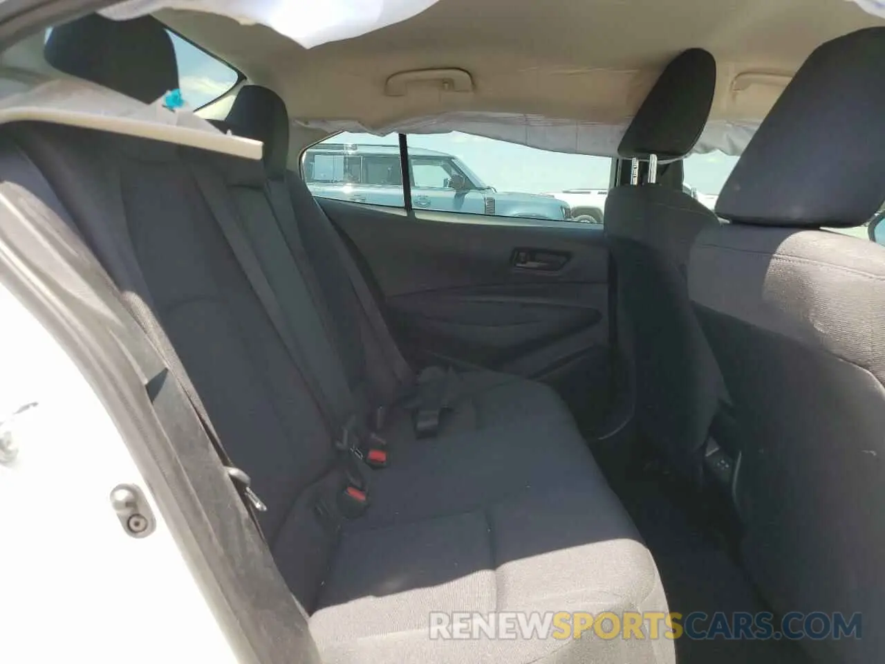 10 fotografías del automóvil dañado 5YFB4MDE8RP217809 TOYOTA COROLLA 2024