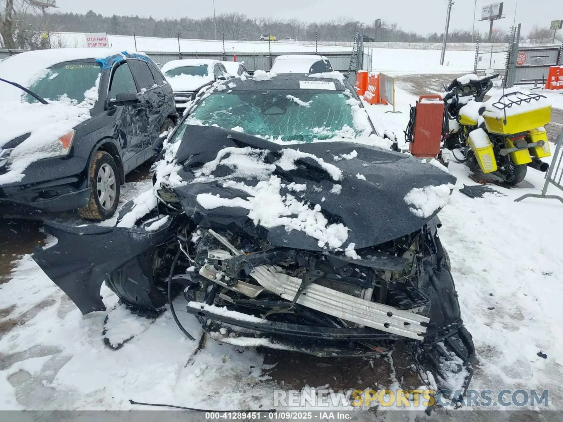 12 fotografías del automóvil dañado 5YFB4MDE9RP097888 TOYOTA COROLLA 2024