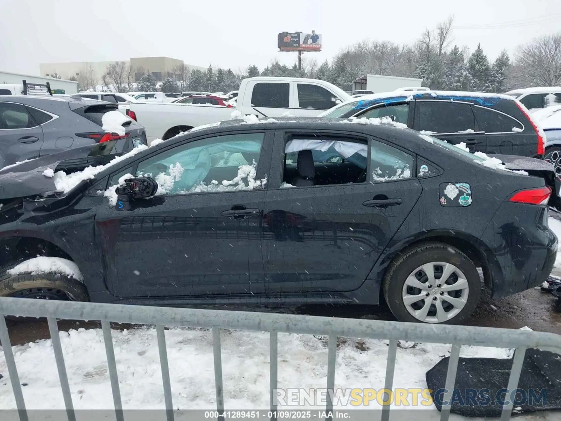 14 fotografías del automóvil dañado 5YFB4MDE9RP097888 TOYOTA COROLLA 2024
