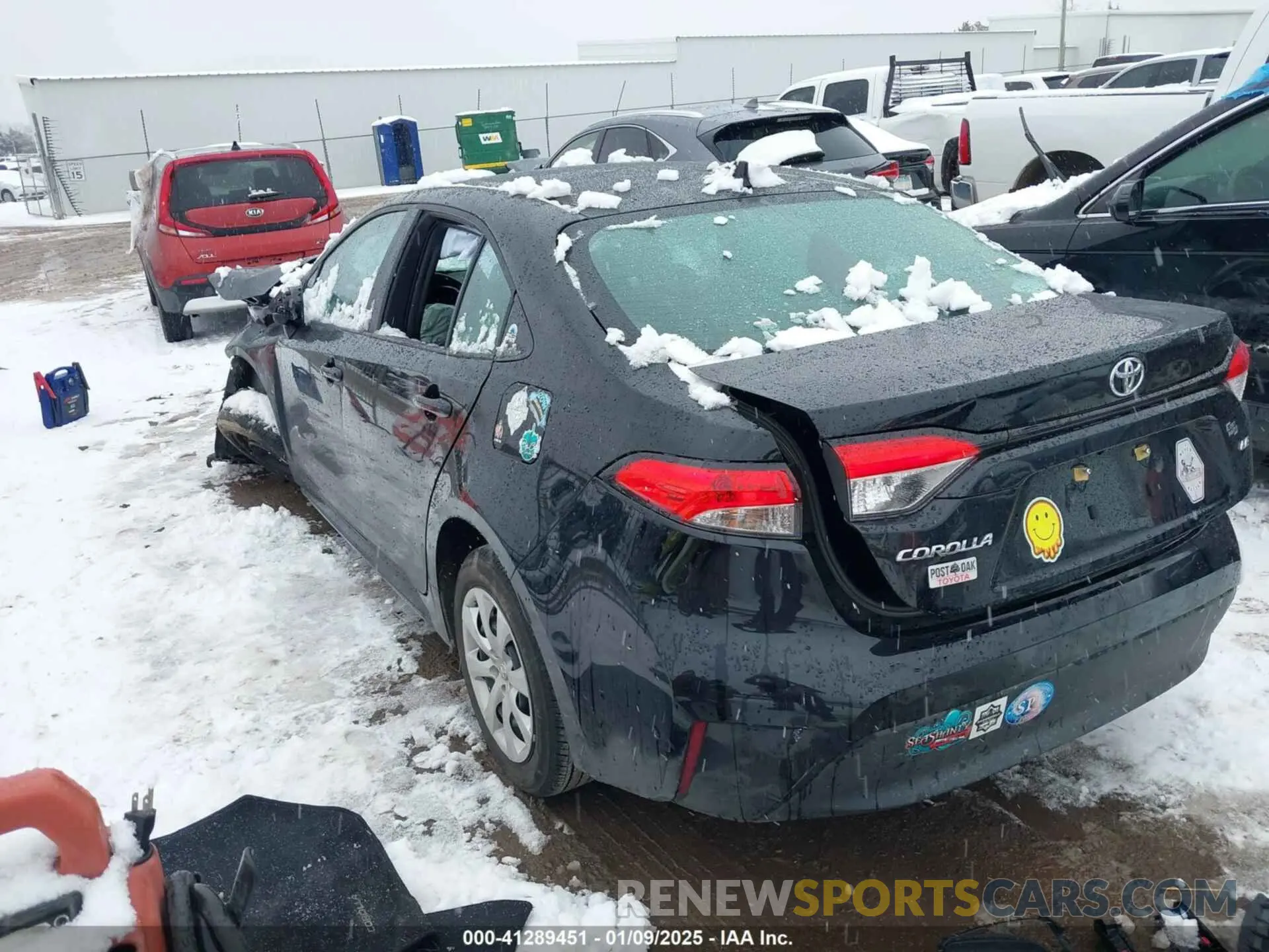 3 fotografías del automóvil dañado 5YFB4MDE9RP097888 TOYOTA COROLLA 2024