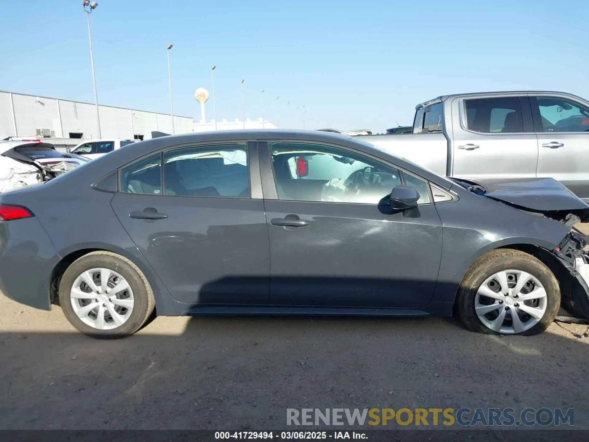 14 fotografías del automóvil dañado 5YFB4MDE9RP101048 TOYOTA COROLLA 2024