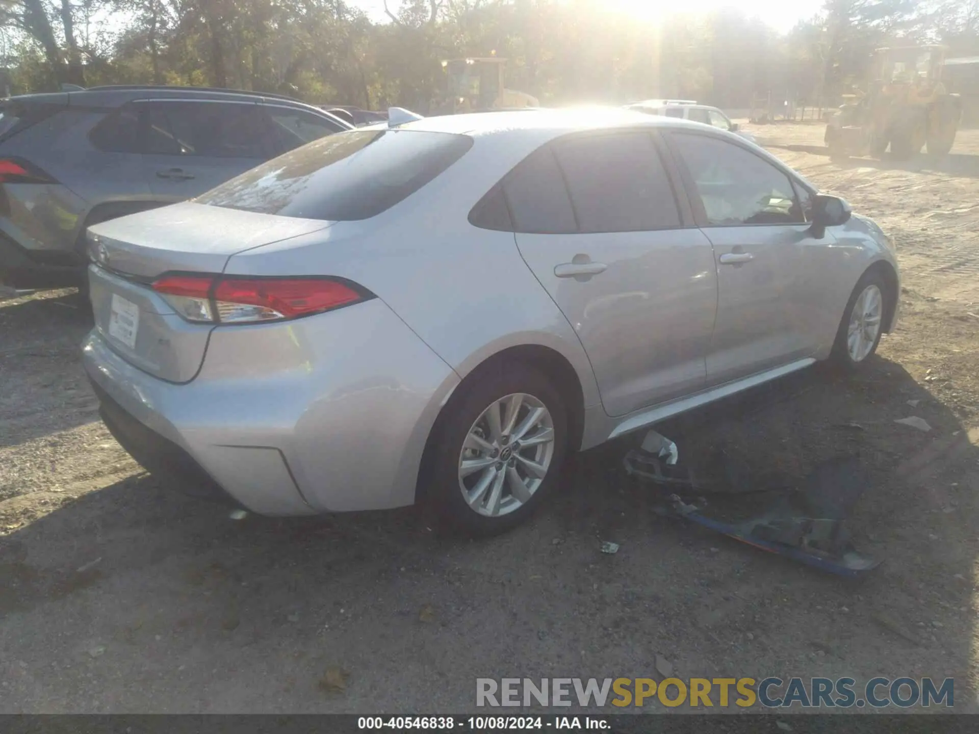 4 fotografías del automóvil dañado 5YFB4MDE9RP102412 TOYOTA COROLLA 2024