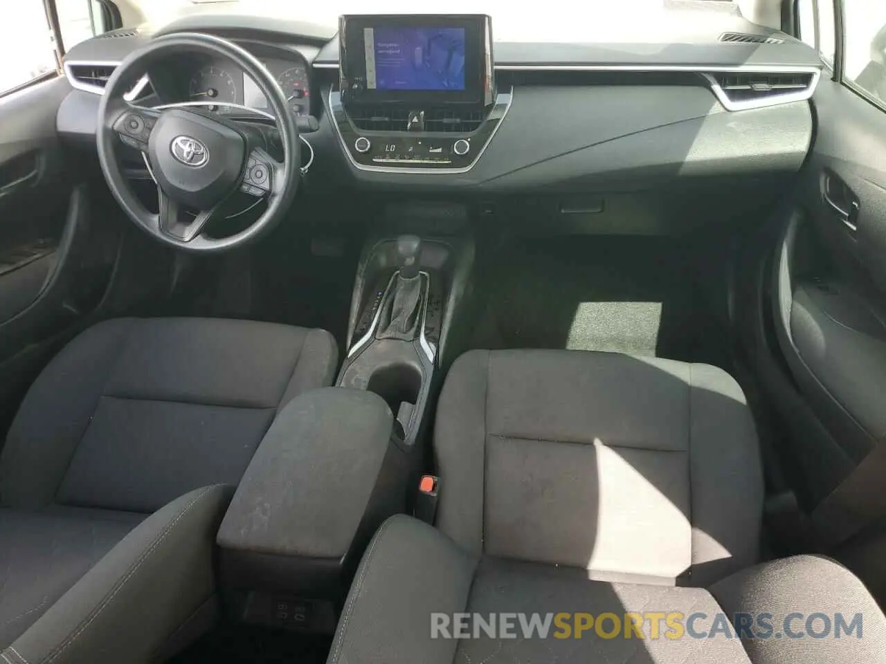 8 fotografías del automóvil dañado 5YFB4MDE9RP119582 TOYOTA COROLLA 2024