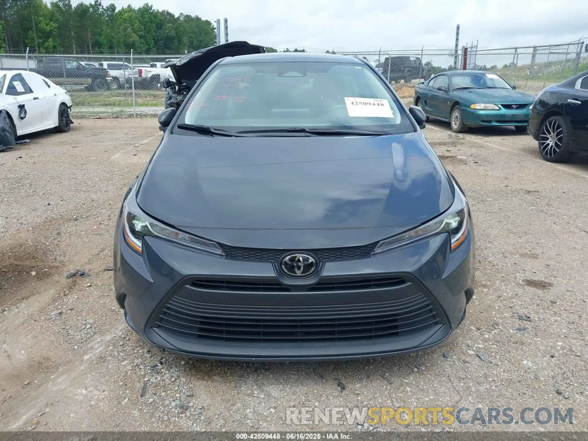 13 fotografías del automóvil dañado 5YFB4MDE9RP132154 TOYOTA COROLLA 2024
