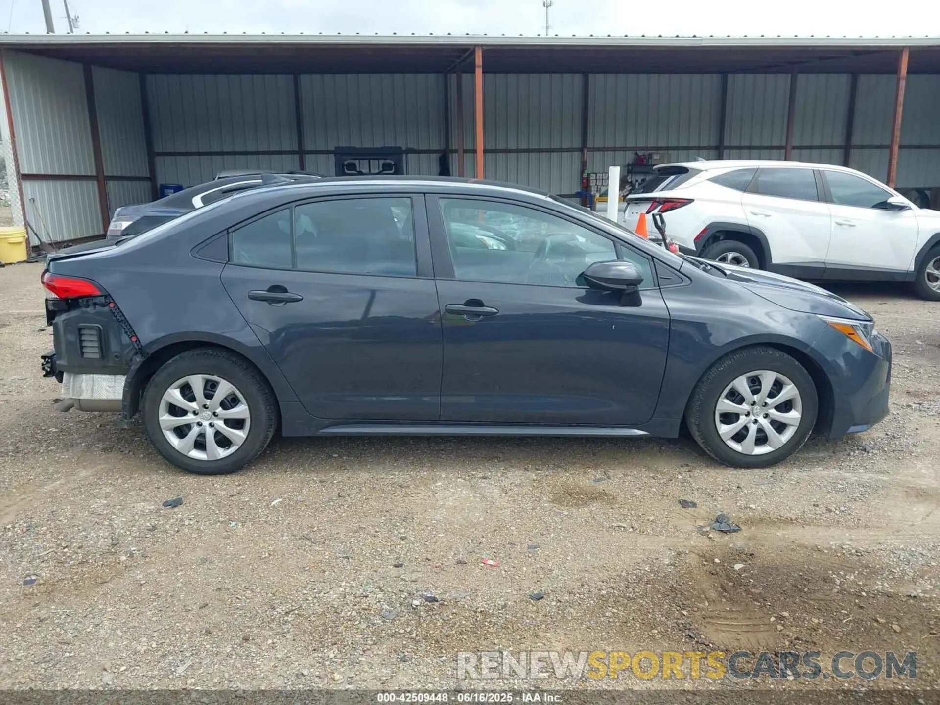 14 fotografías del automóvil dañado 5YFB4MDE9RP132154 TOYOTA COROLLA 2024