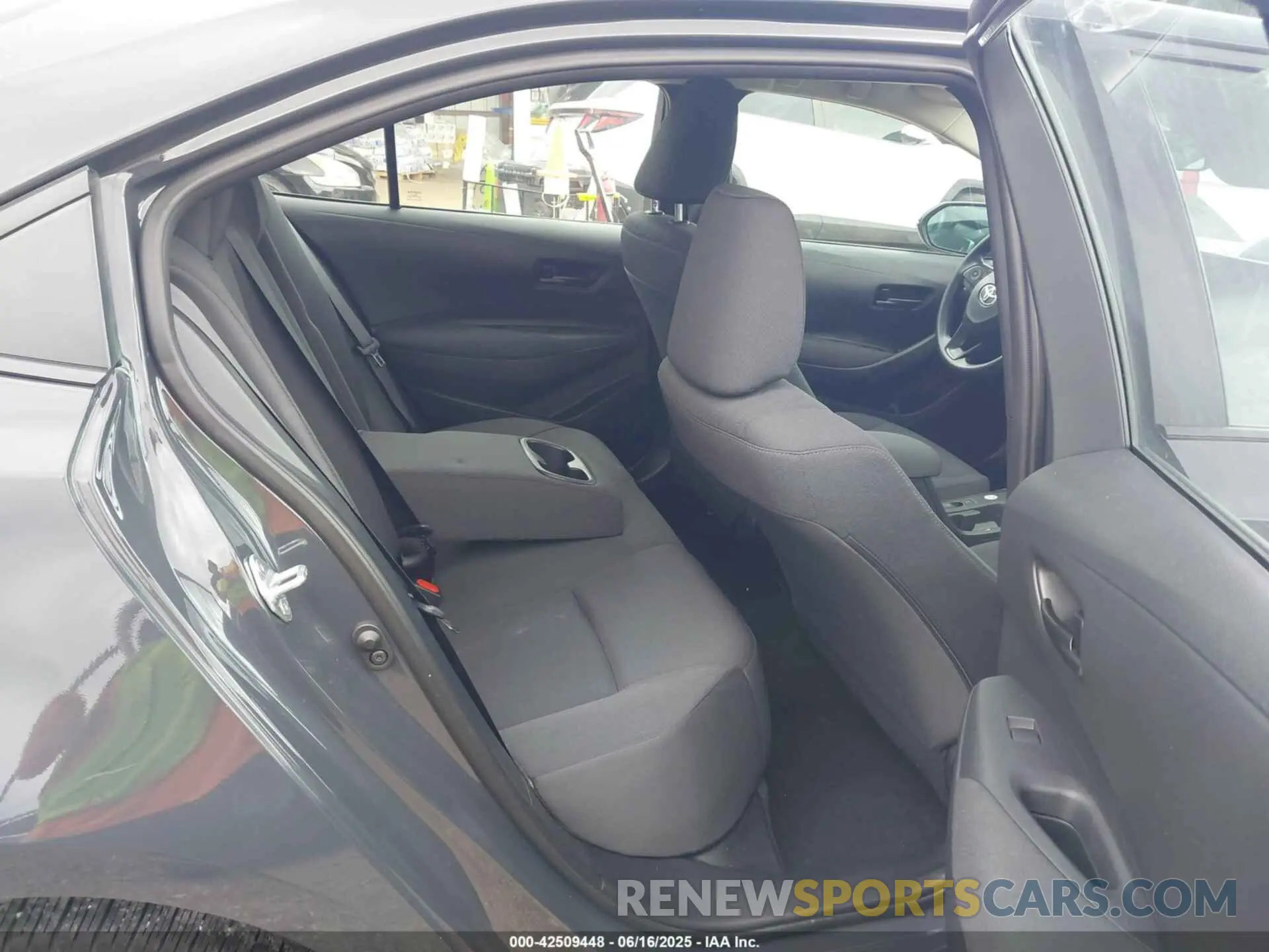 8 fotografías del automóvil dañado 5YFB4MDE9RP132154 TOYOTA COROLLA 2024