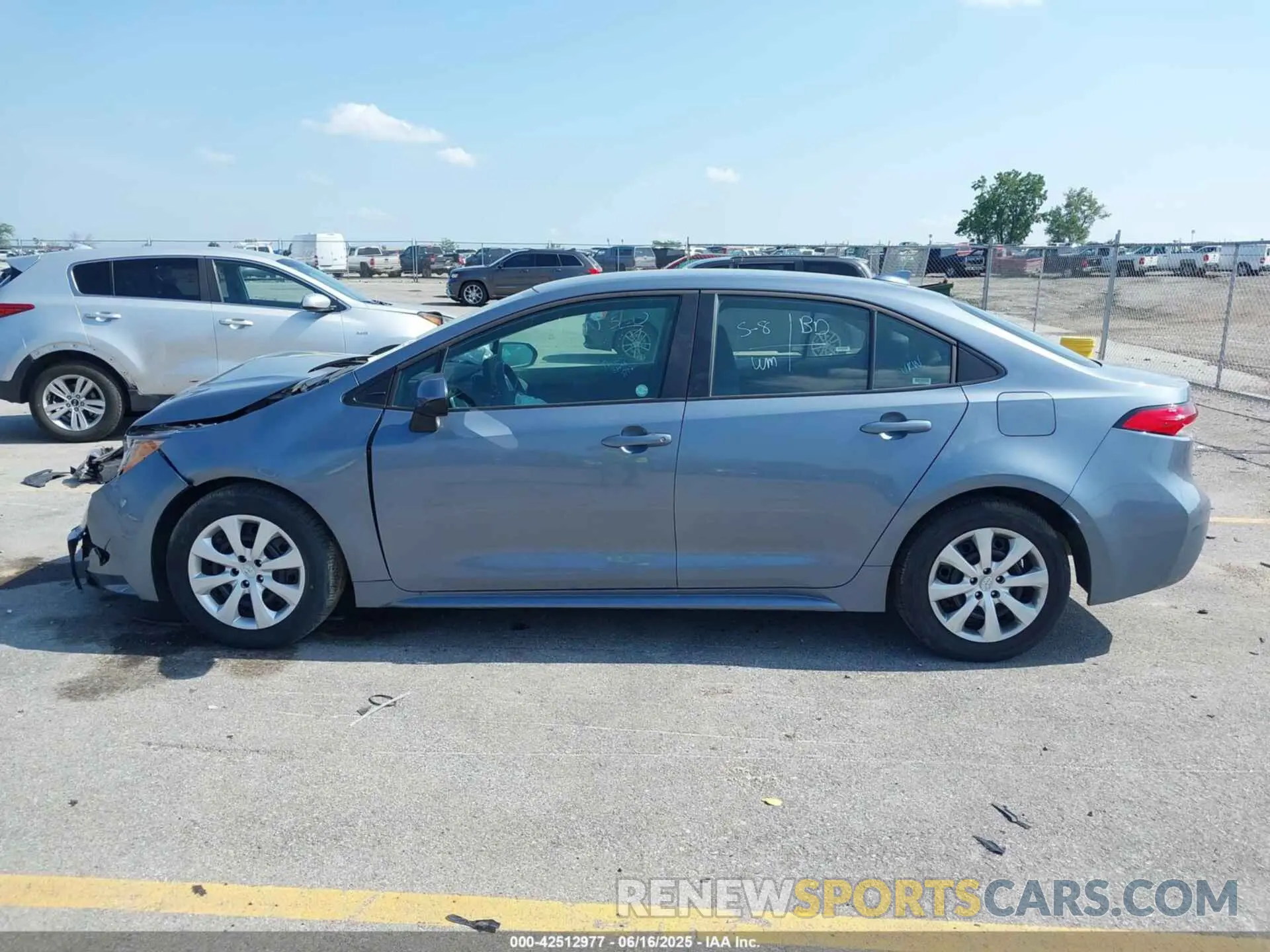 15 fotografías del automóvil dañado 5YFB4MDE9RP147432 TOYOTA COROLLA 2024