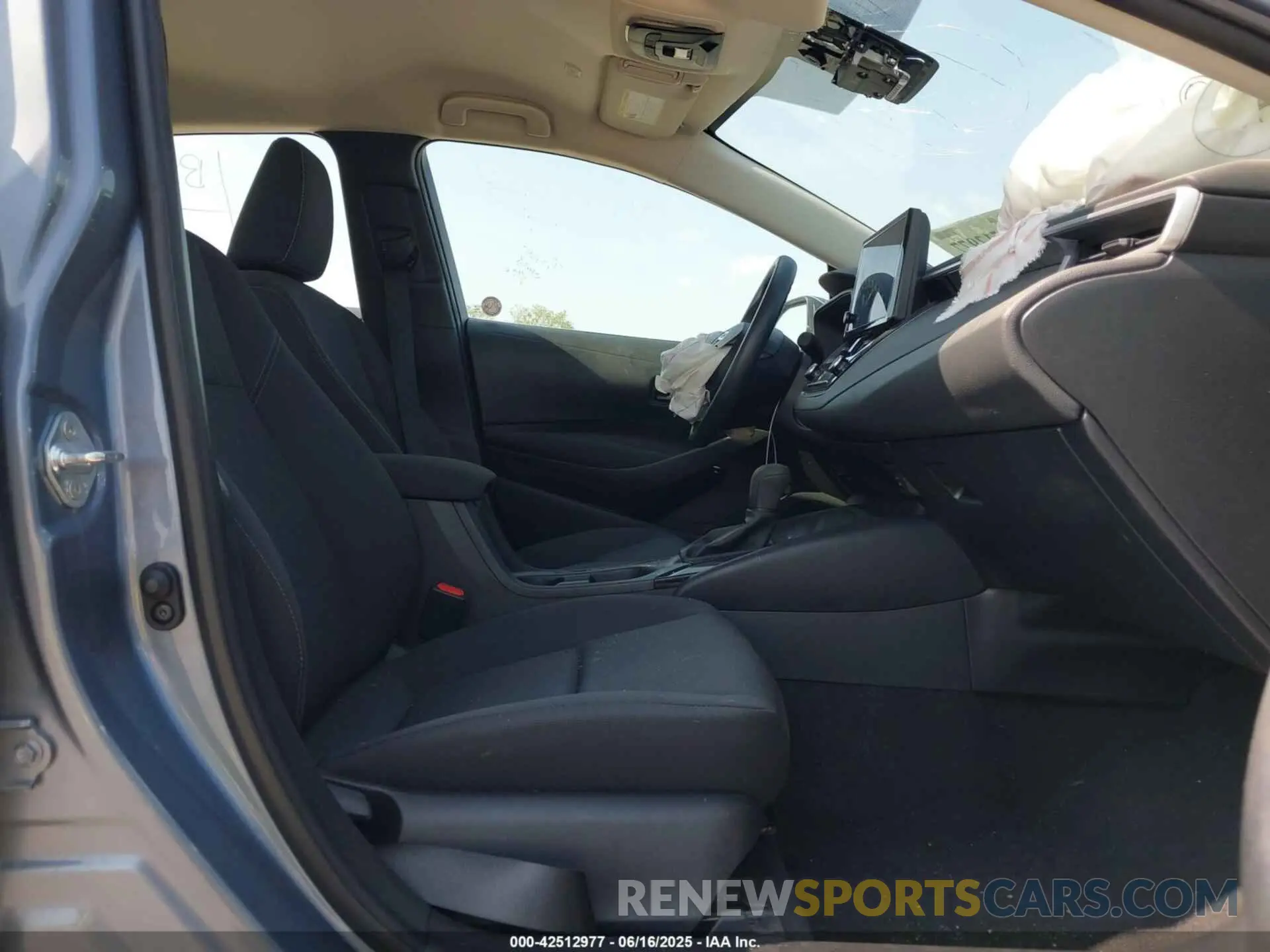 5 fotografías del automóvil dañado 5YFB4MDE9RP147432 TOYOTA COROLLA 2024