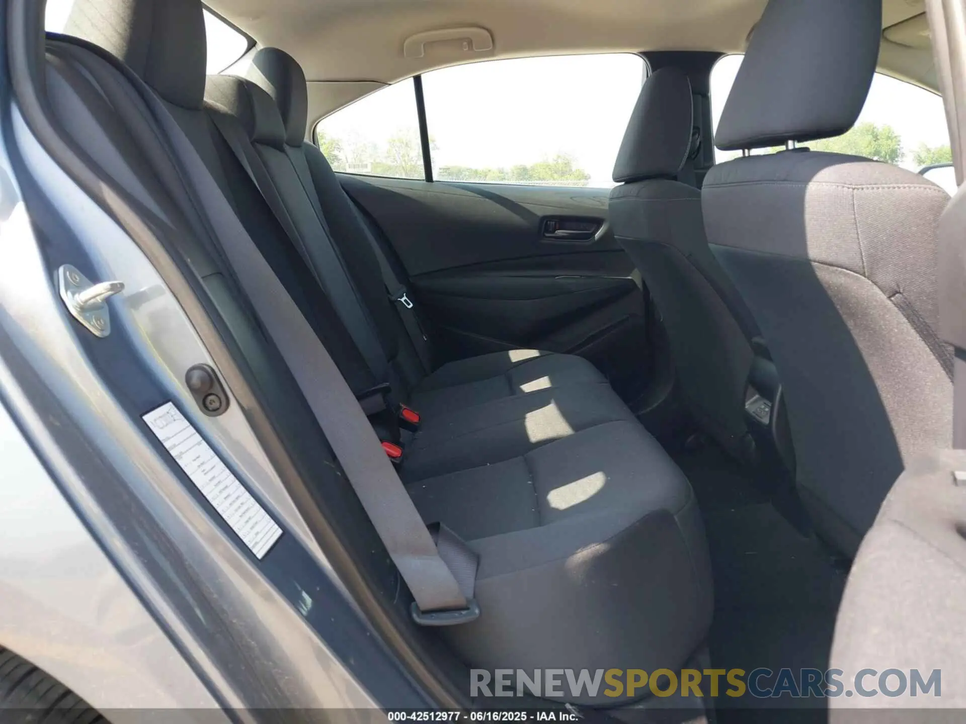 8 fotografías del automóvil dañado 5YFB4MDE9RP147432 TOYOTA COROLLA 2024