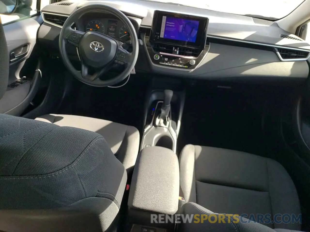 8 fotografías del automóvil dañado 5YFB4MDE9RP161170 TOYOTA COROLLA 2024