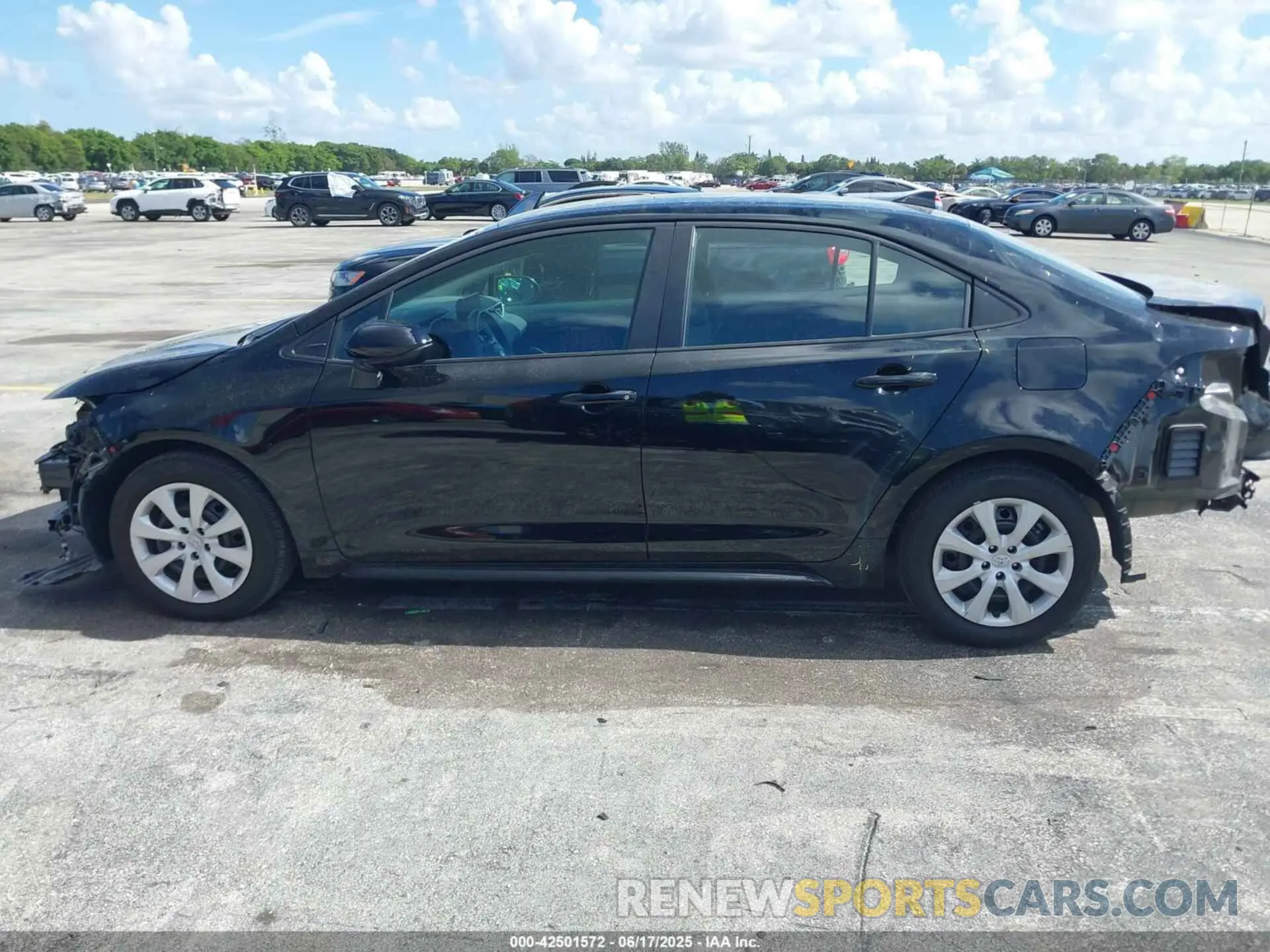 15 fotografías del automóvil dañado 5YFB4MDE9RP192774 TOYOTA COROLLA 2024