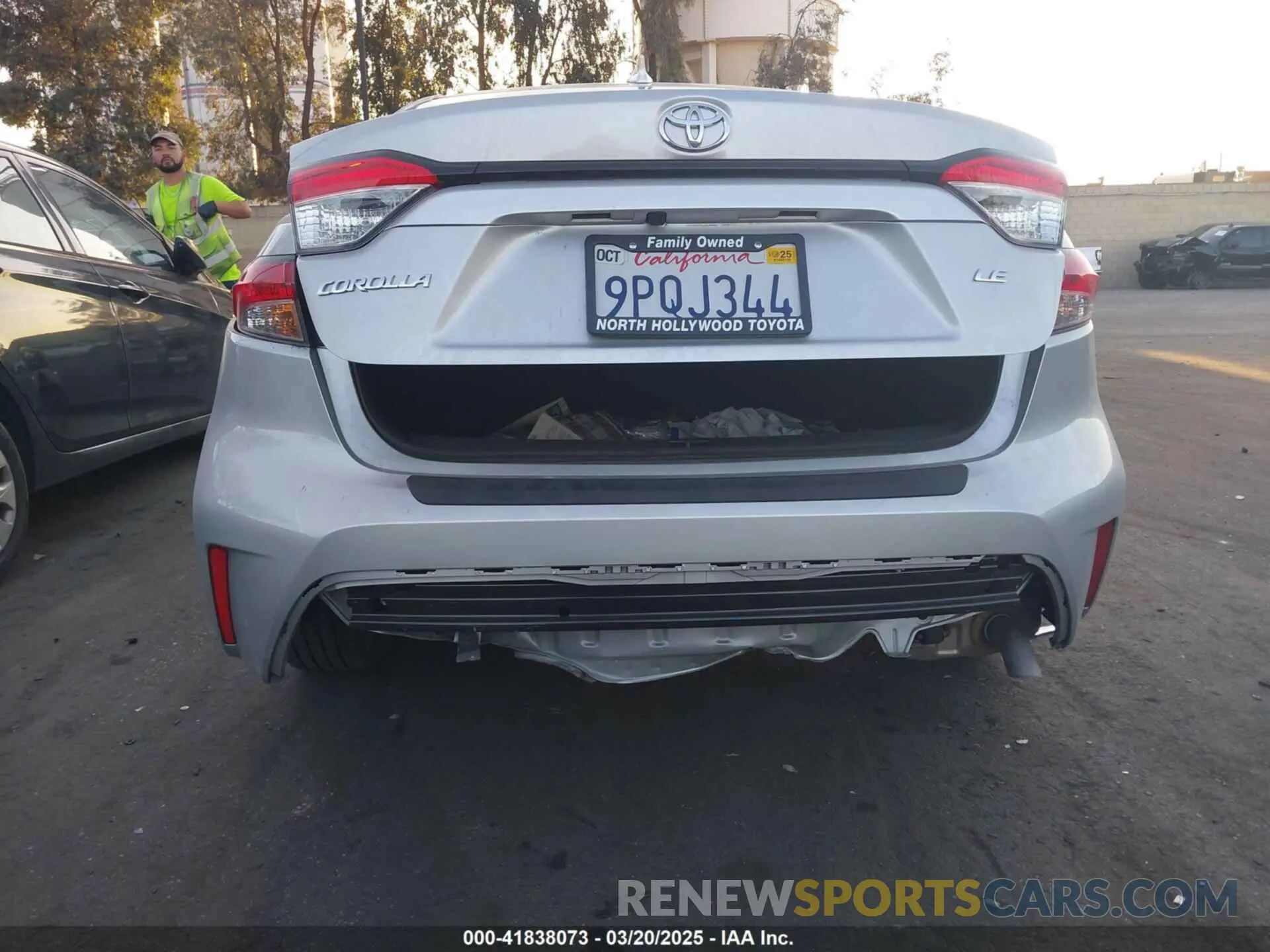 12 fotografías del automóvil dañado 5YFB4MDE9RP227796 TOYOTA COROLLA 2024