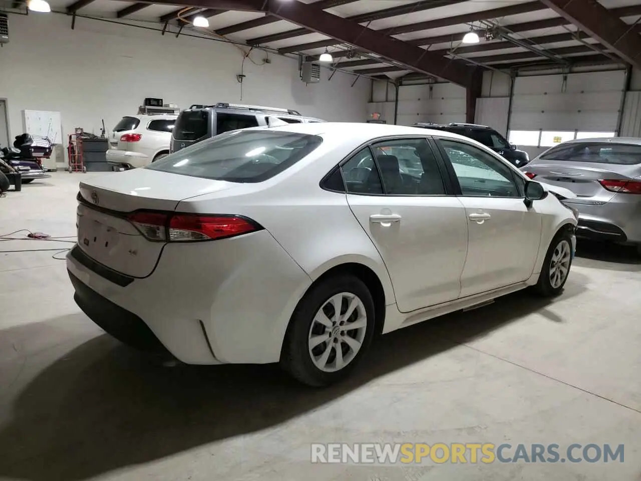 3 fotografías del automóvil dañado 5YFB4MDEXRP094210 TOYOTA COROLLA 2024