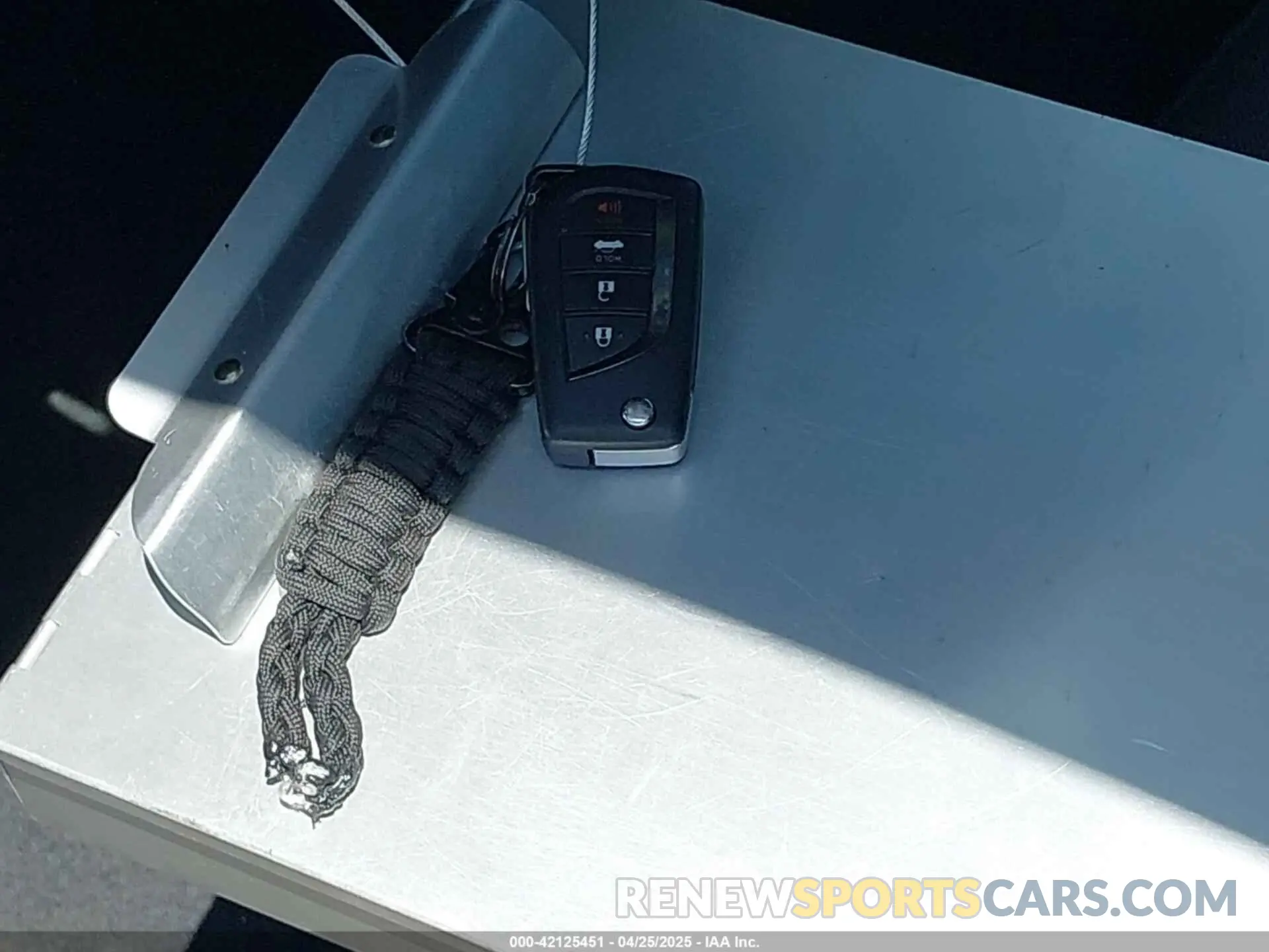 11 fotografías del automóvil dañado 5YFB4MDEXRP095163 TOYOTA COROLLA 2024