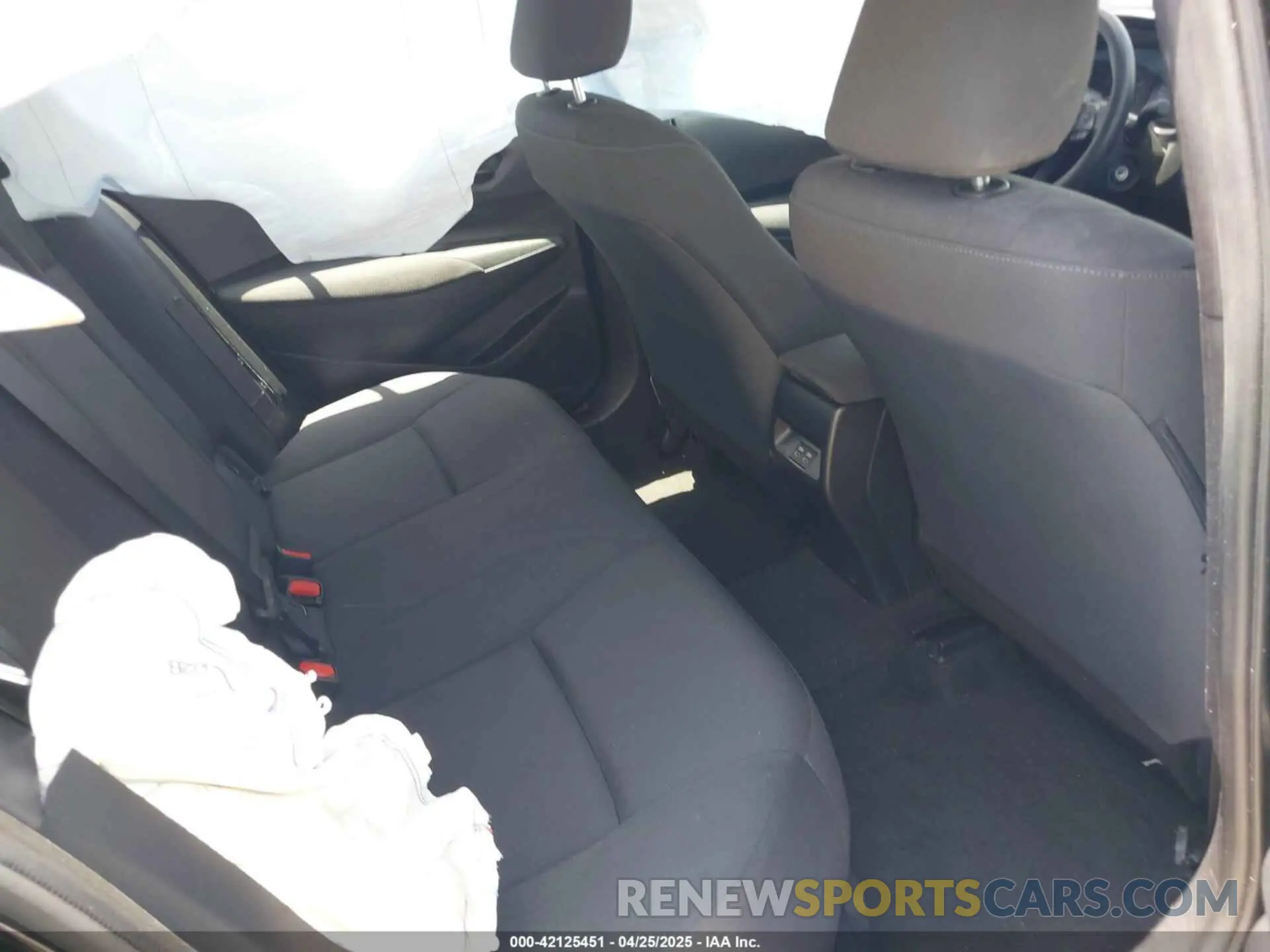 8 fotografías del automóvil dañado 5YFB4MDEXRP095163 TOYOTA COROLLA 2024
