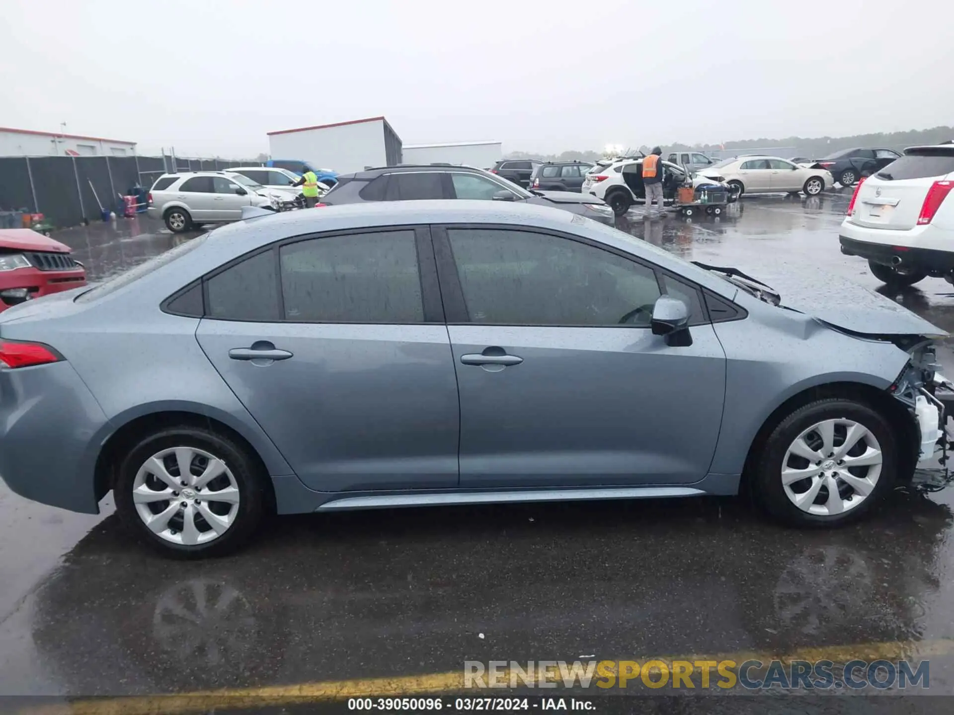 13 fotografías del automóvil dañado 5YFB4MDEXRP098158 TOYOTA COROLLA 2024