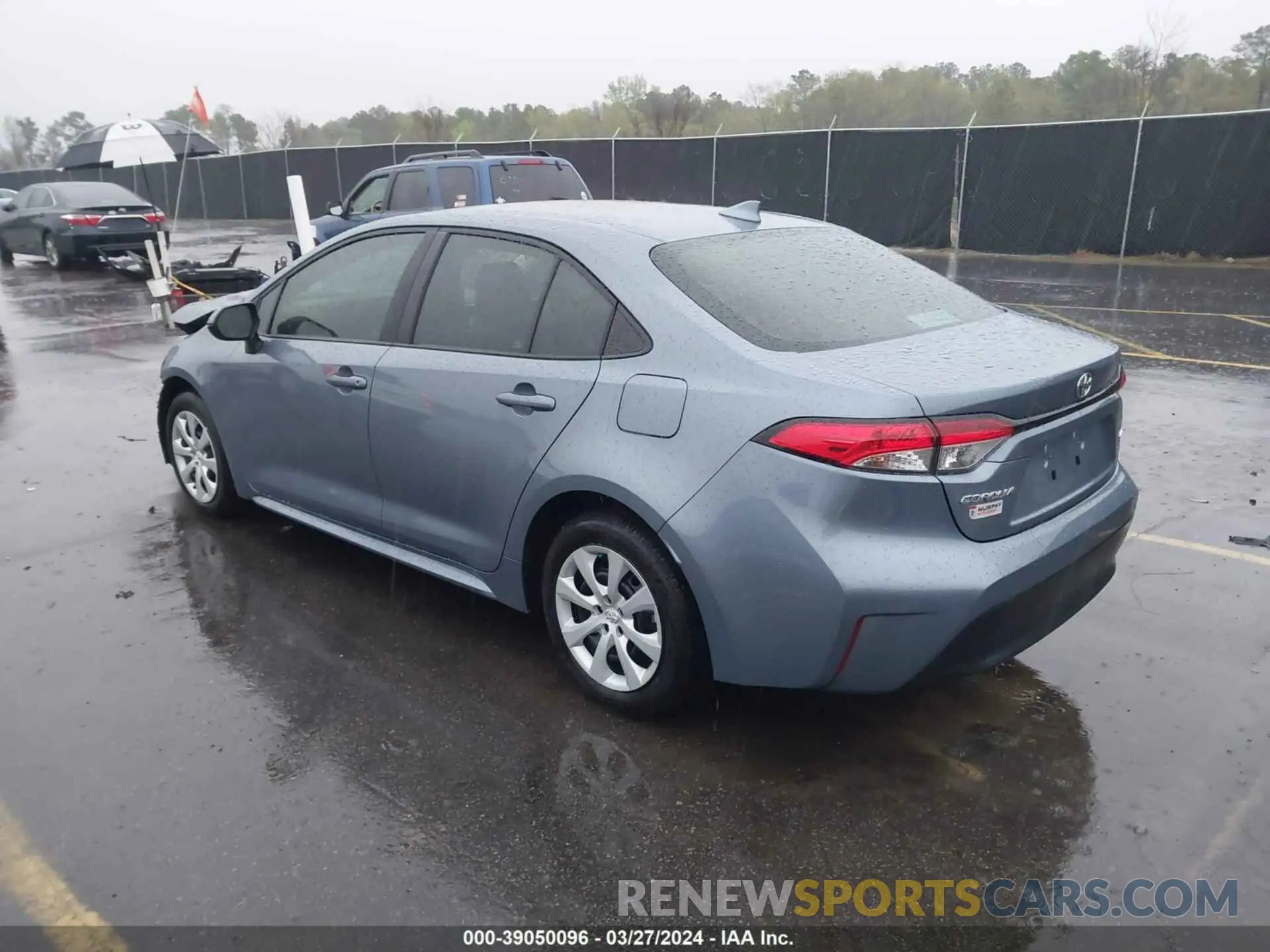 3 fotografías del automóvil dañado 5YFB4MDEXRP098158 TOYOTA COROLLA 2024
