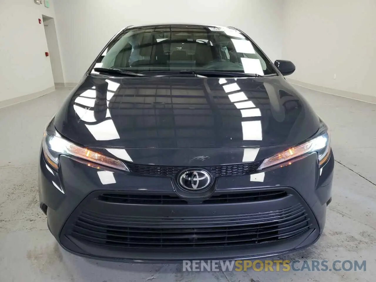 5 fotografías del automóvil dañado 5YFB4MDEXRP108610 TOYOTA COROLLA 2024