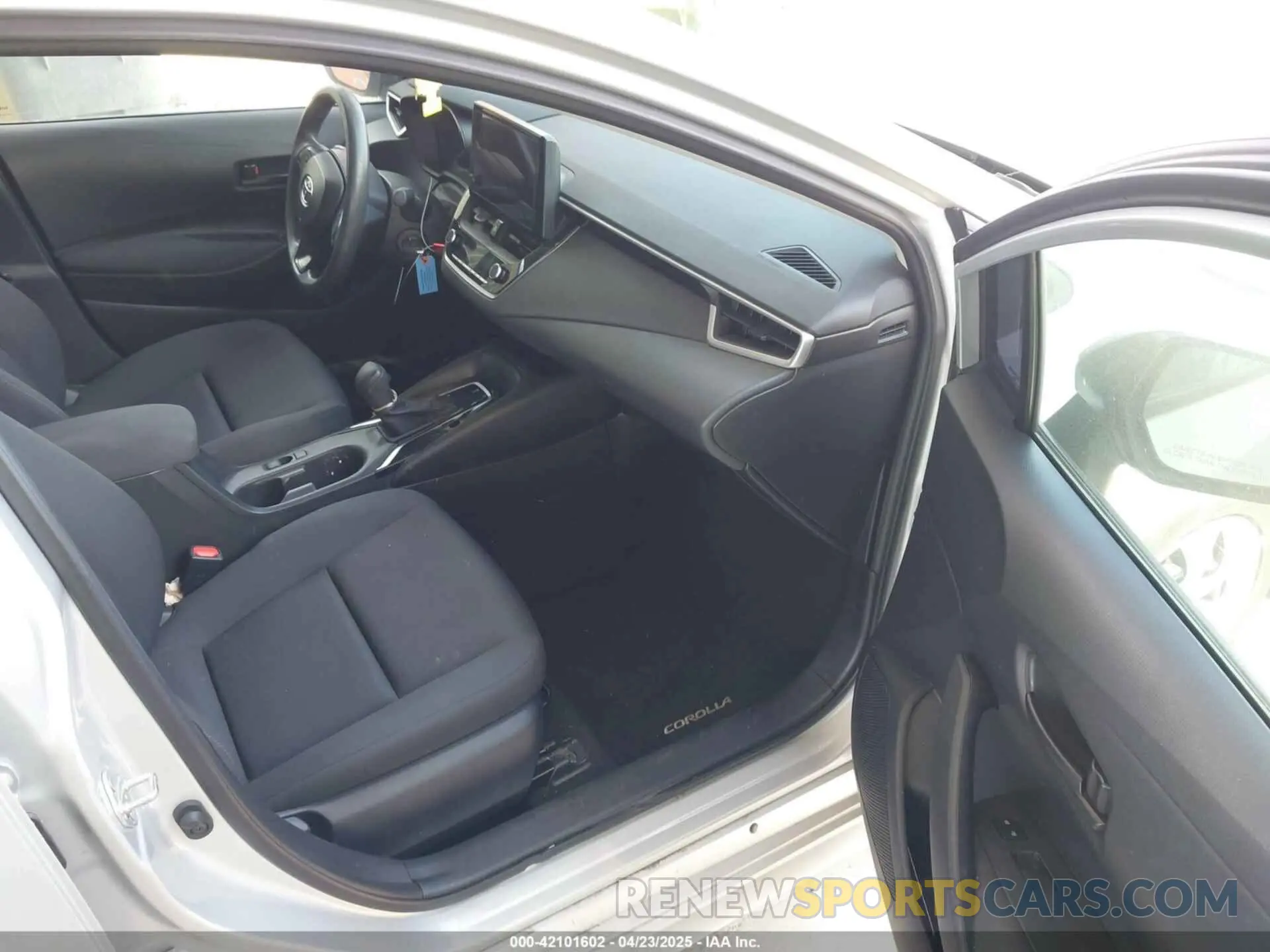 5 fotografías del automóvil dañado 5YFB4MDEXRP135256 TOYOTA COROLLA 2024