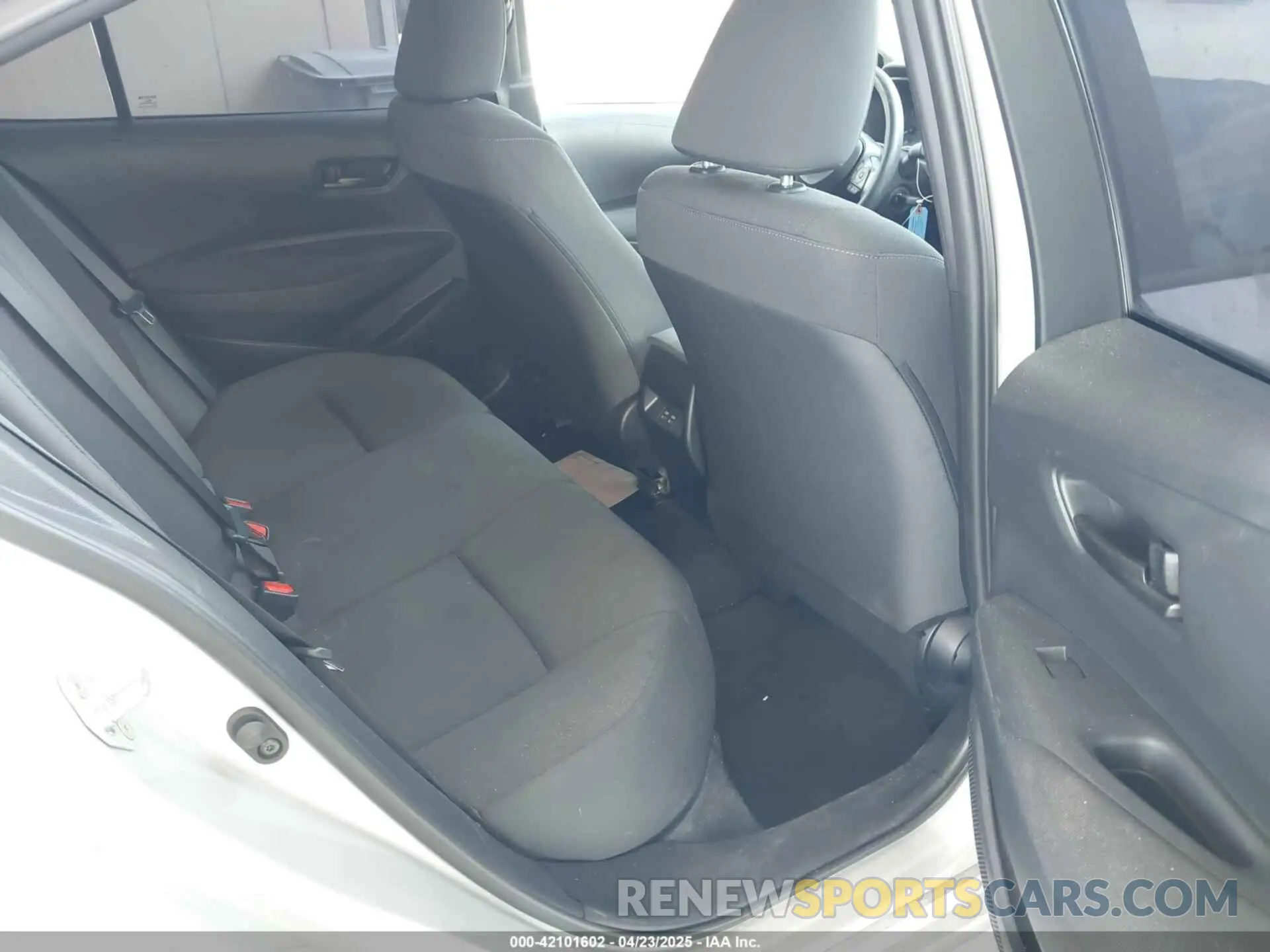 8 fotografías del automóvil dañado 5YFB4MDEXRP135256 TOYOTA COROLLA 2024