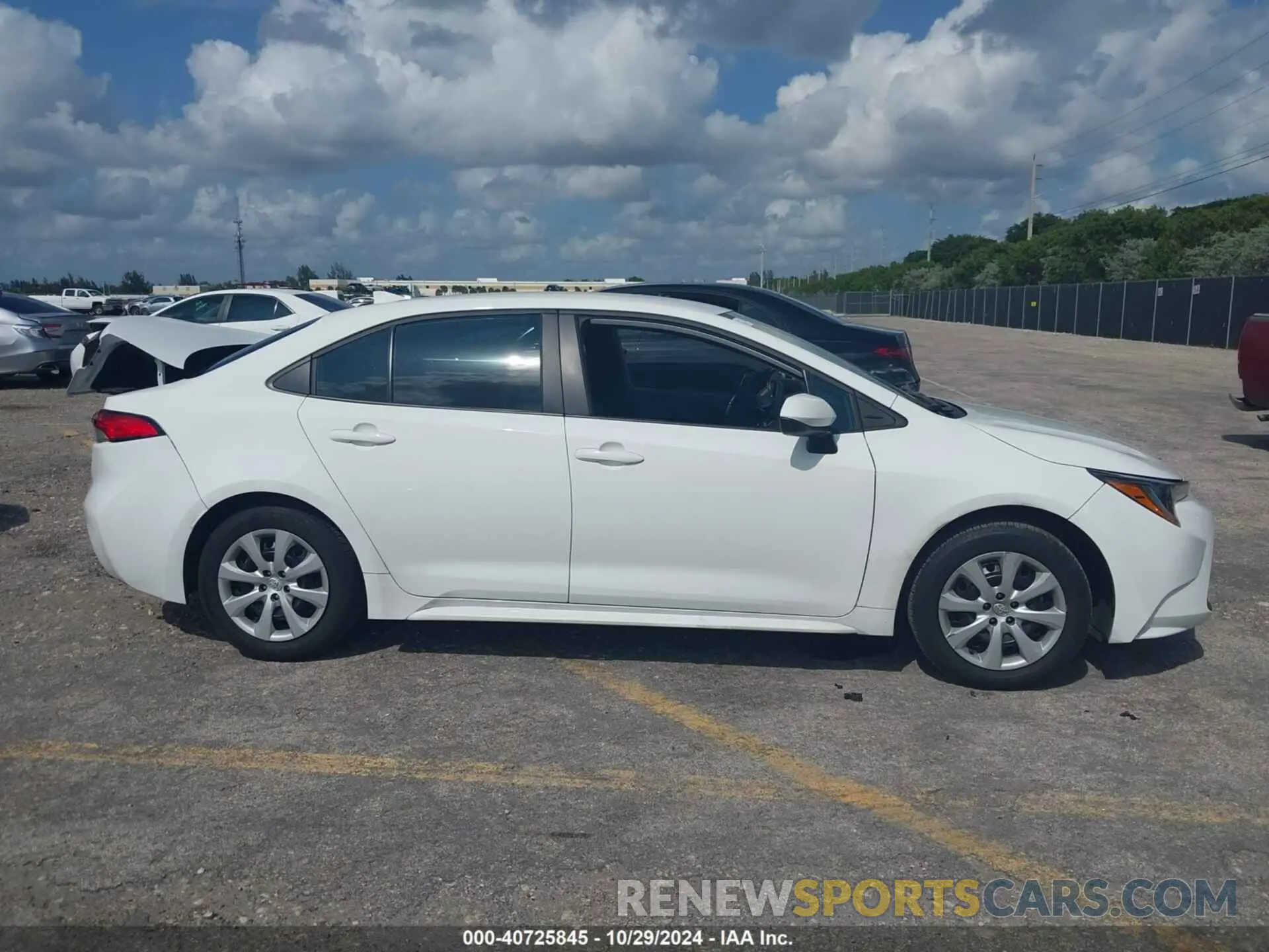 13 fotografías del automóvil dañado 5YFB4MDEXRP136777 TOYOTA COROLLA 2024