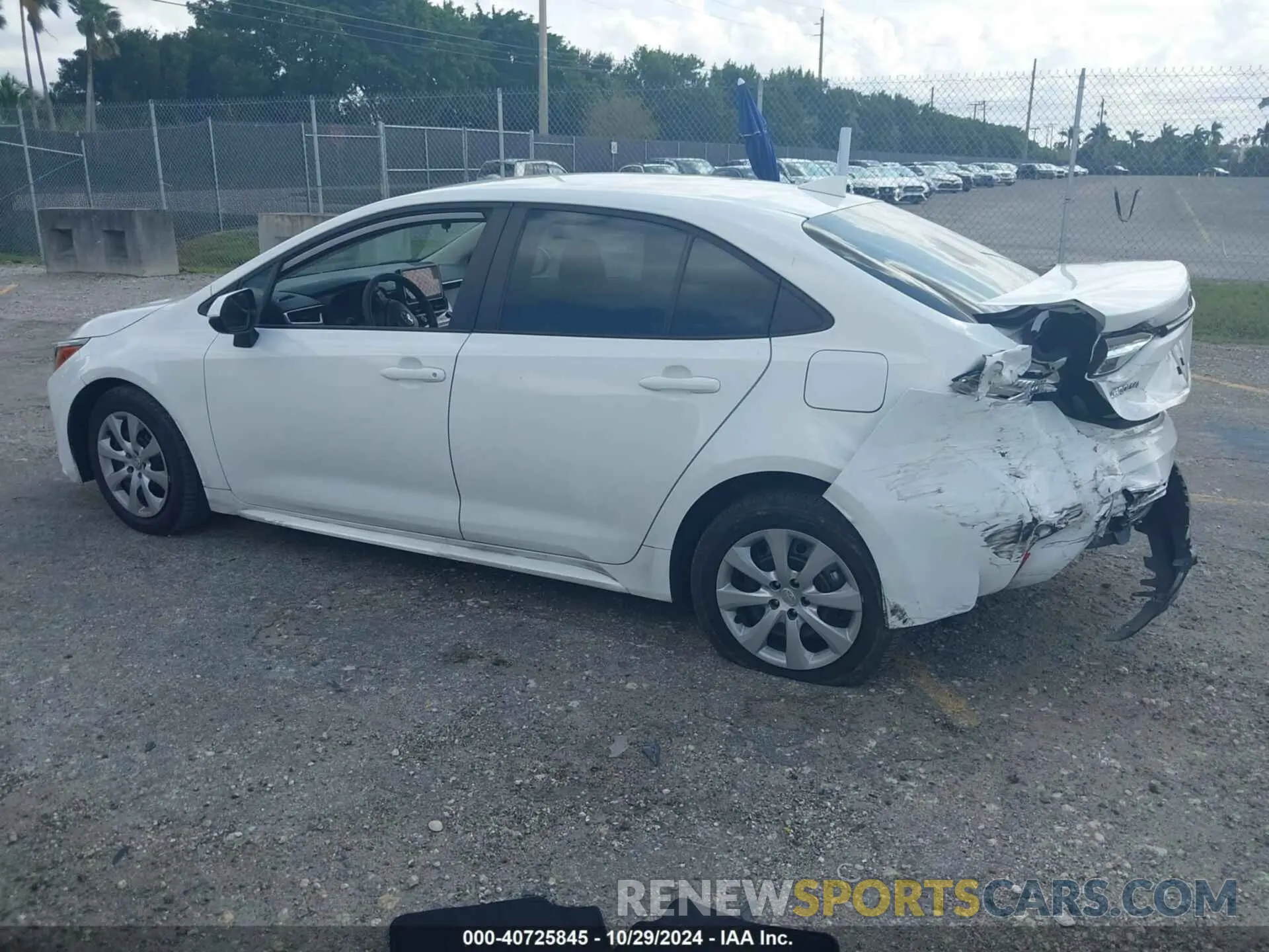 3 fotografías del automóvil dañado 5YFB4MDEXRP136777 TOYOTA COROLLA 2024