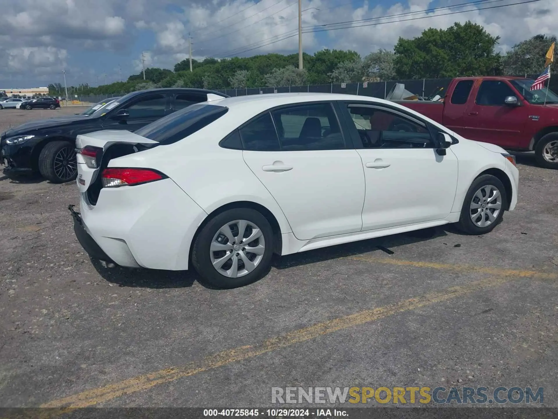 4 fotografías del automóvil dañado 5YFB4MDEXRP136777 TOYOTA COROLLA 2024