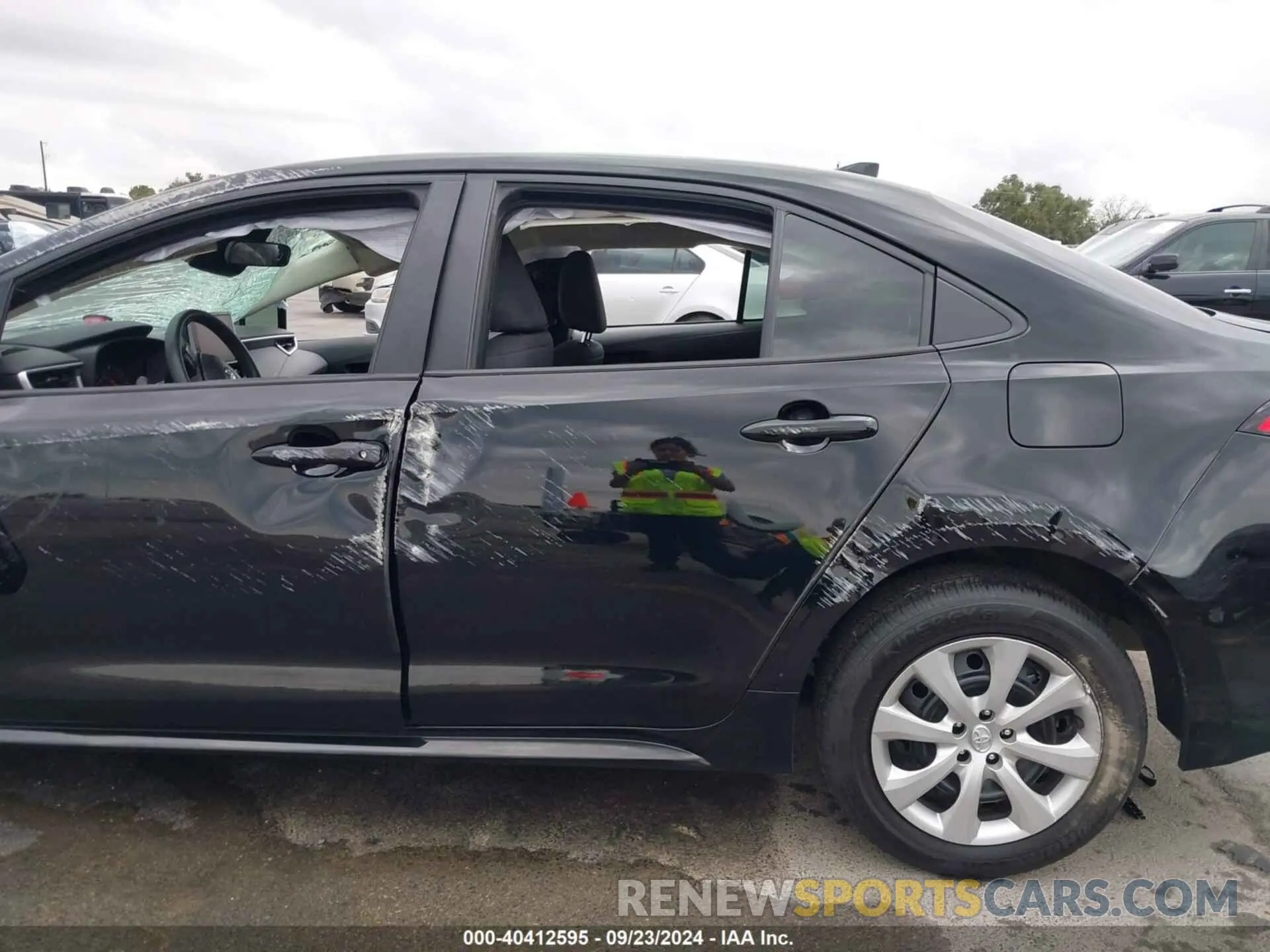 15 fotografías del automóvil dañado 5YFB4MDEXRP141624 TOYOTA COROLLA 2024