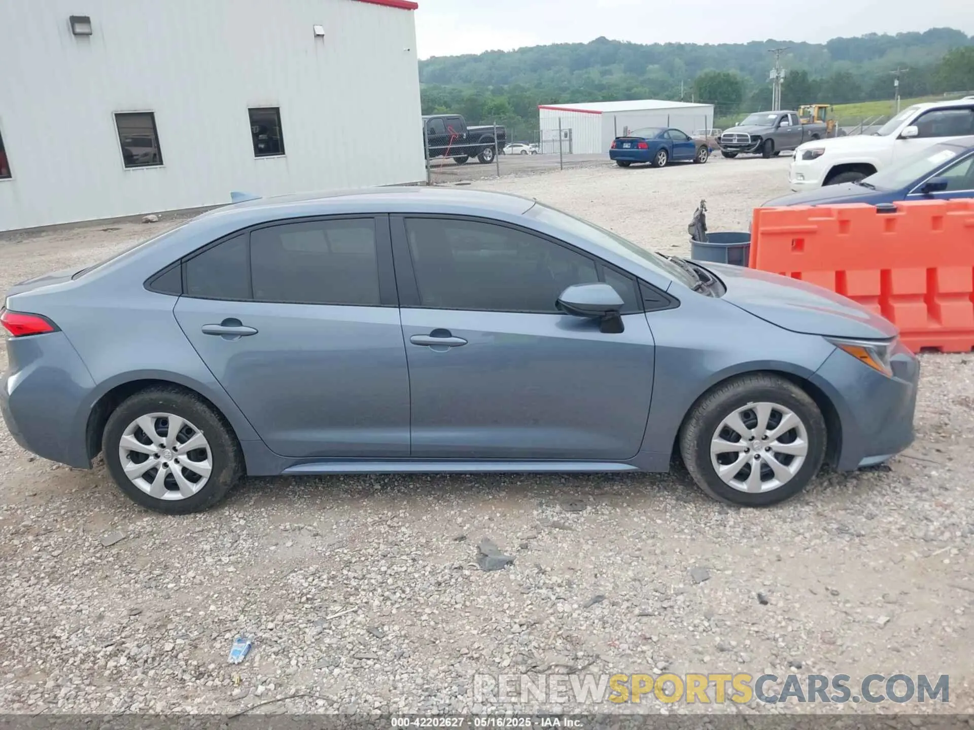 13 fotografías del automóvil dañado 5YFB4MDEXRP149531 TOYOTA COROLLA 2024