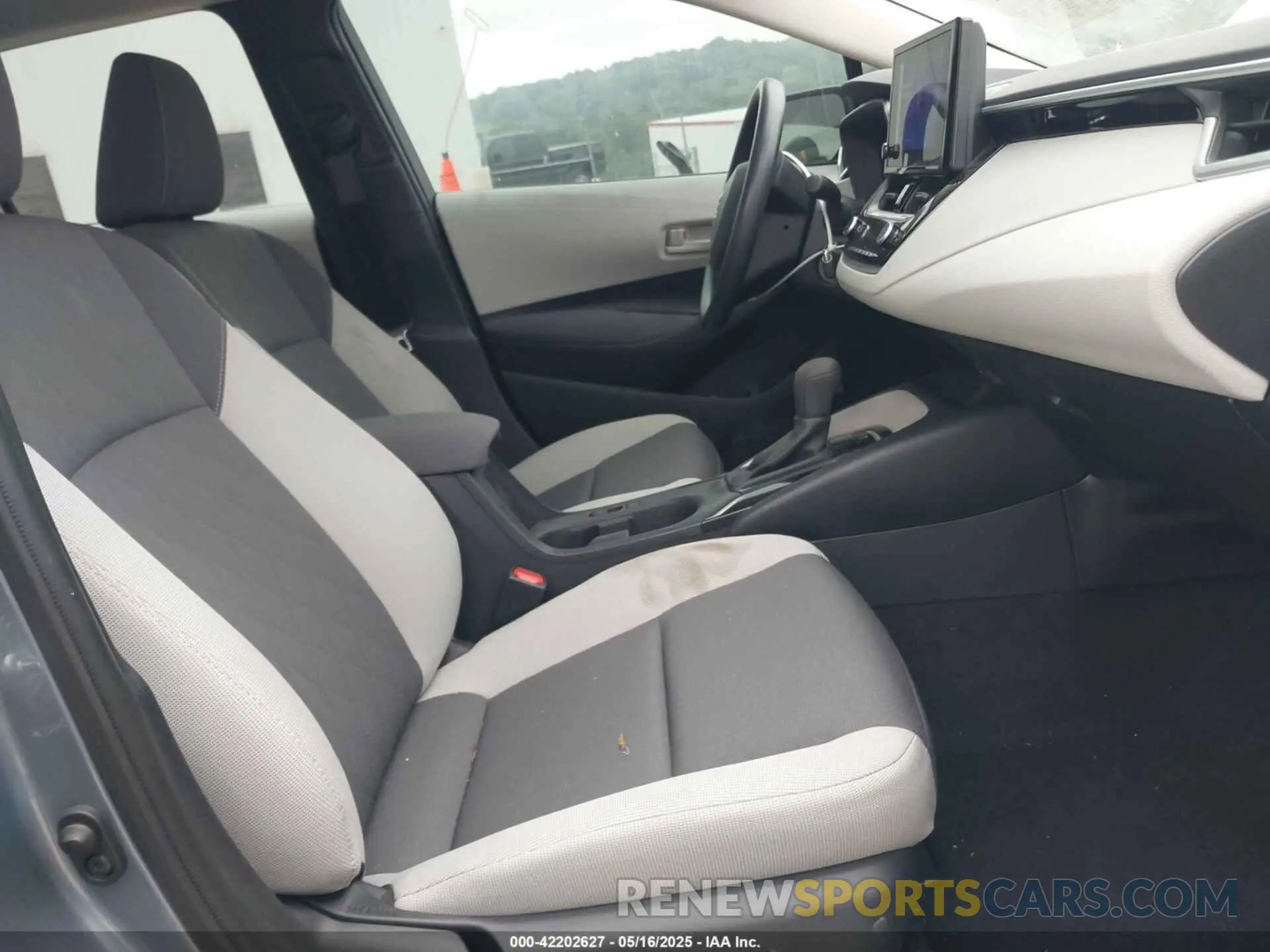 5 fotografías del automóvil dañado 5YFB4MDEXRP149531 TOYOTA COROLLA 2024