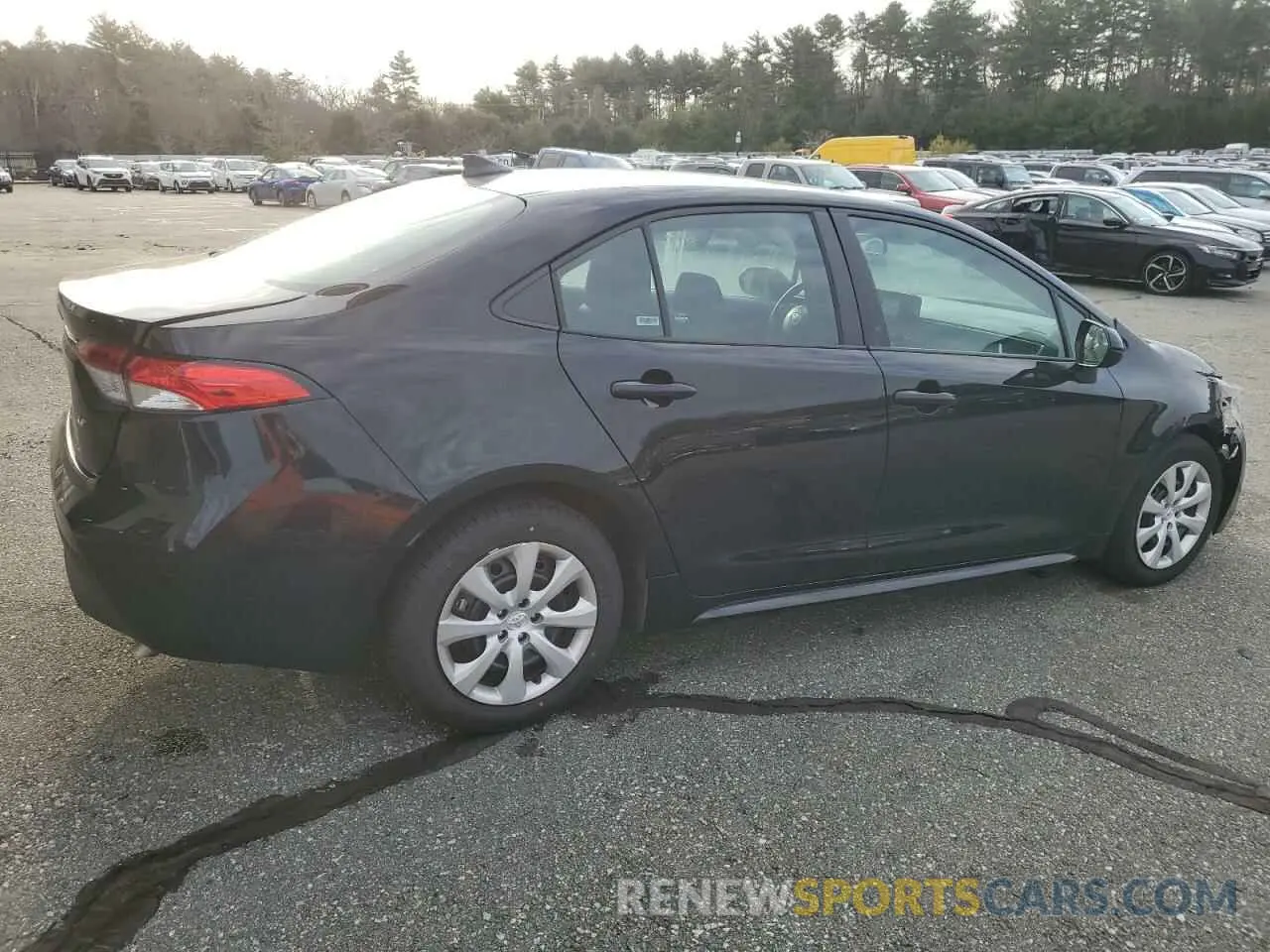 3 fotografías del automóvil dañado 5YFB4MDEXRP176101 TOYOTA COROLLA 2024