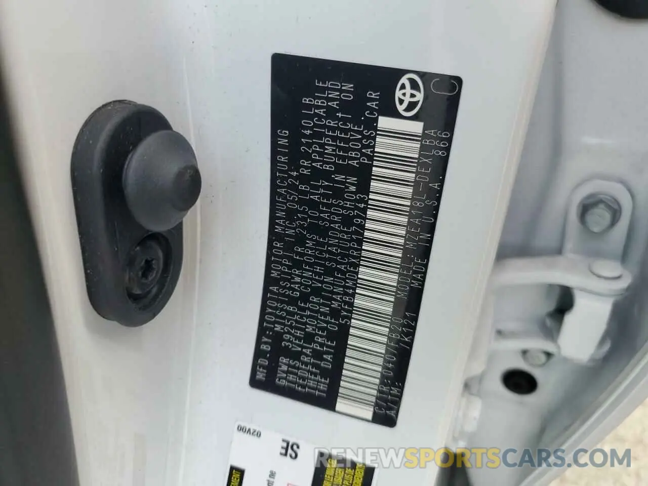 12 fotografías del automóvil dañado 5YFB4MDEXRP179743 TOYOTA COROLLA 2024