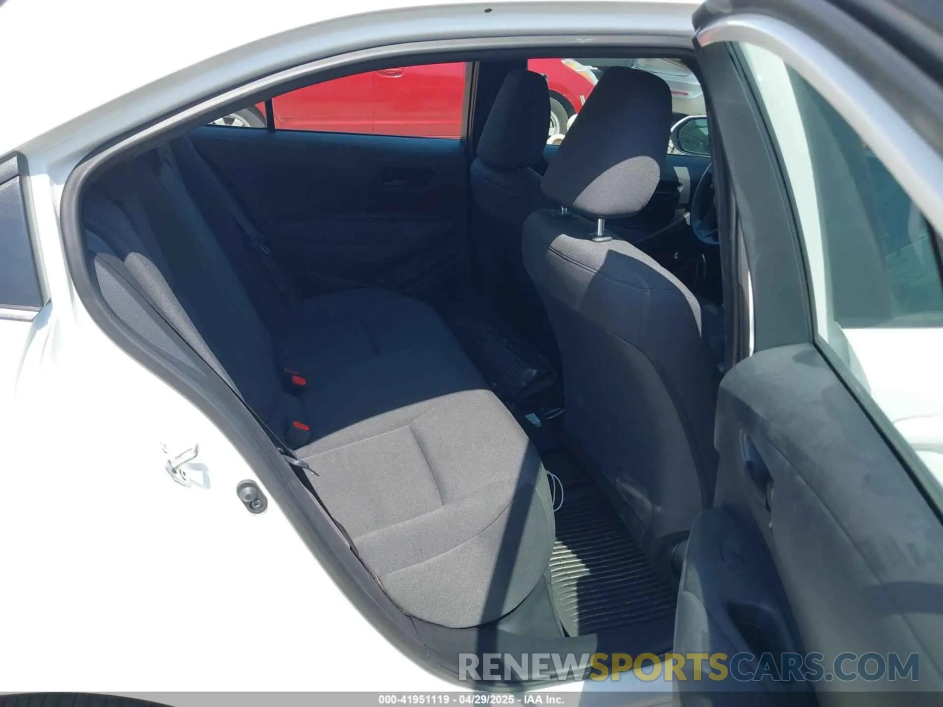 8 fotografías del automóvil dañado 5YFB4MDEXRP183209 TOYOTA COROLLA 2024