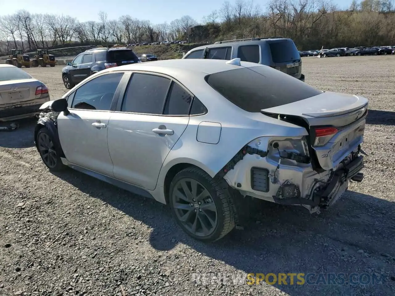 2 fotografías del automóvil dañado 5YFP4MCE0RP198308 TOYOTA COROLLA 2024
