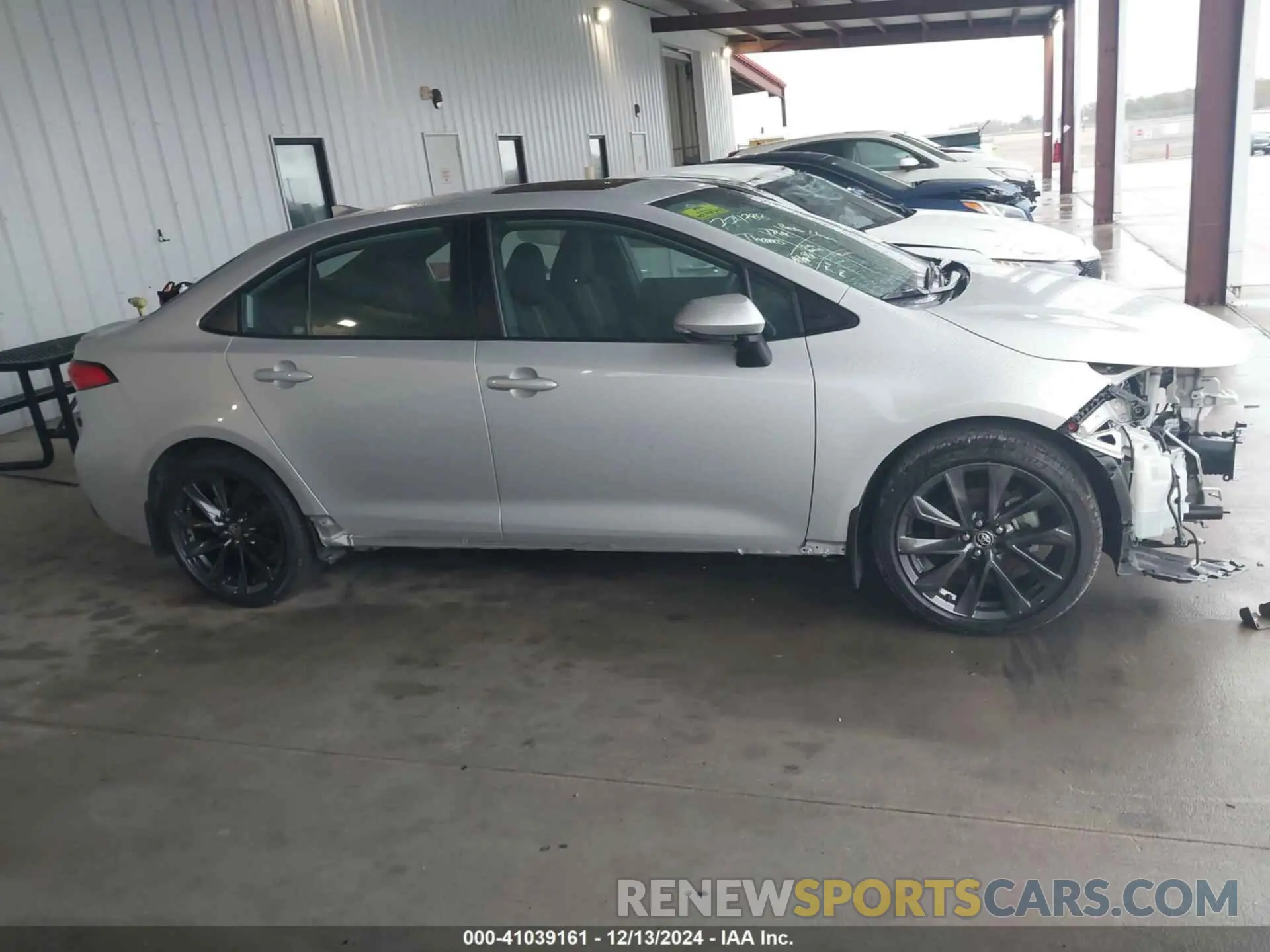 13 fotografías del automóvil dañado 5YFP4MCE5RP185764 TOYOTA COROLLA 2024