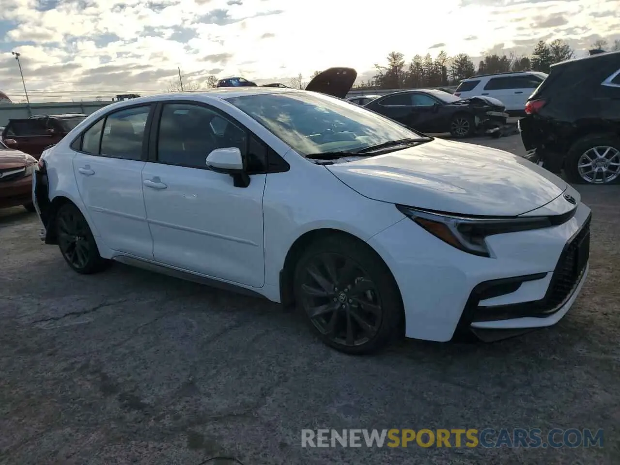 4 fotografías del automóvil dañado 5YFP4MCE6RP201051 TOYOTA COROLLA 2024
