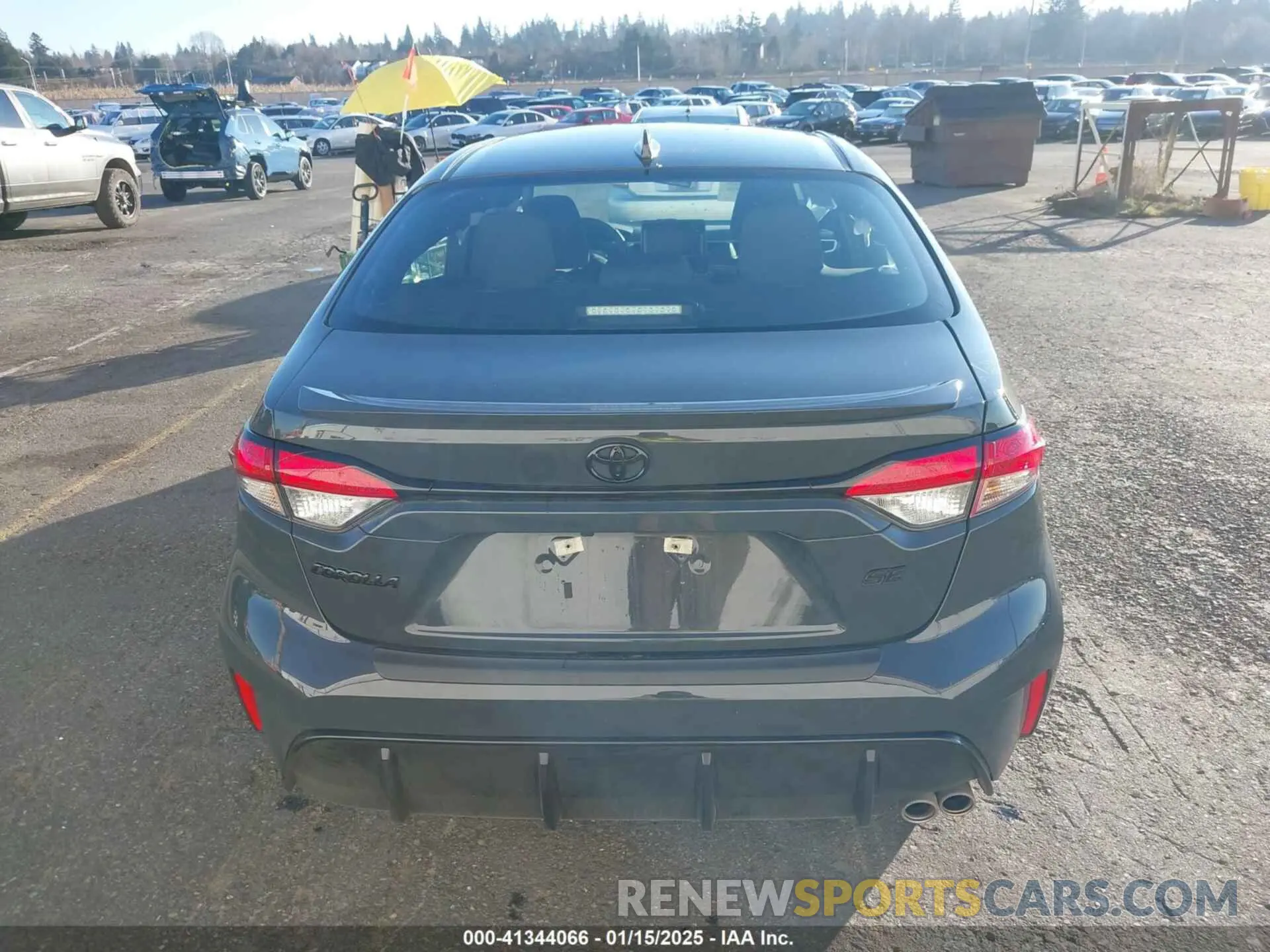 17 fotografías del automóvil dañado 5YFP4MCE9RP214196 TOYOTA COROLLA 2024