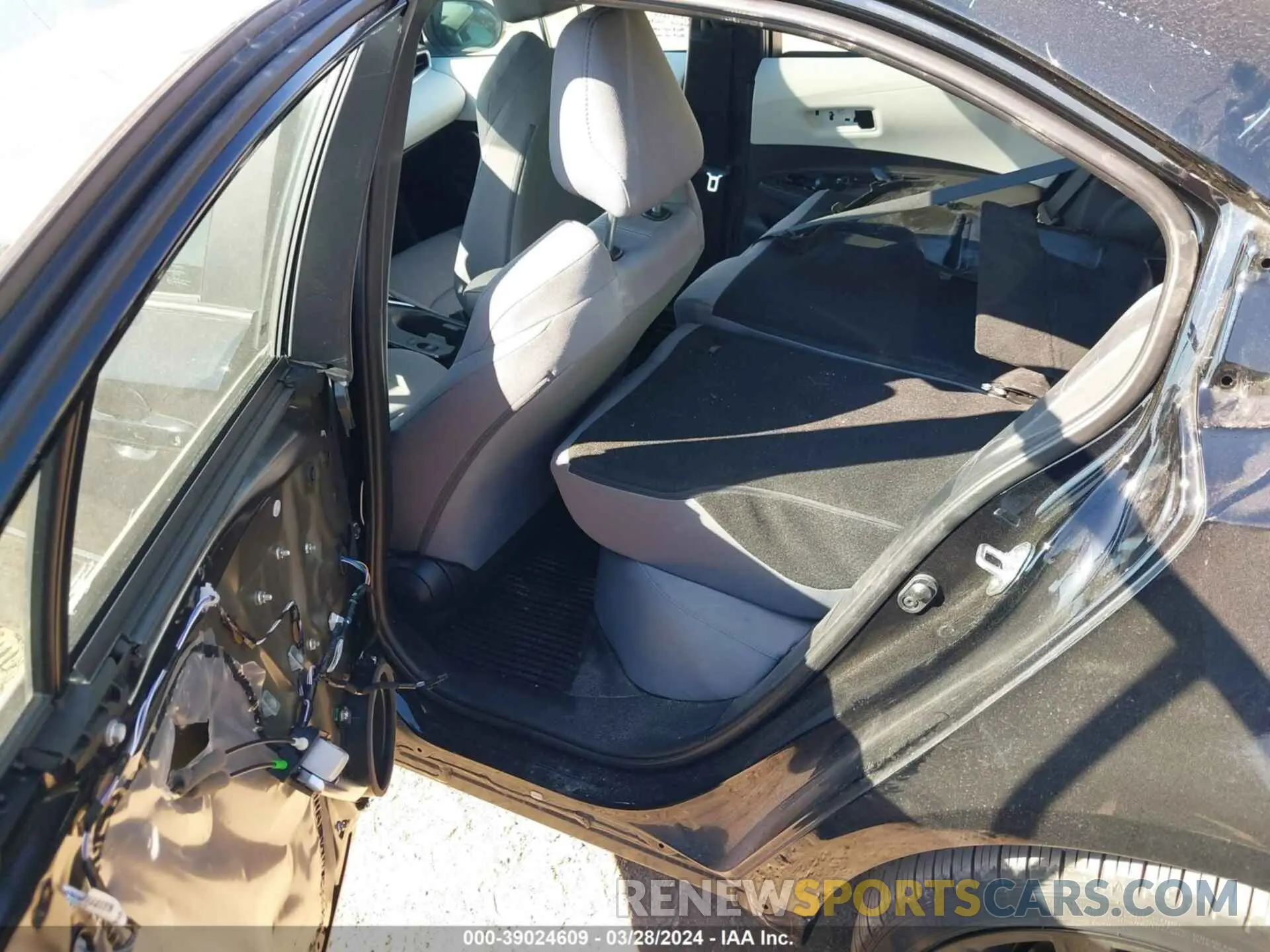 8 fotografías del automóvil dañado 5YFP4MCEXRP170256 TOYOTA COROLLA 2024