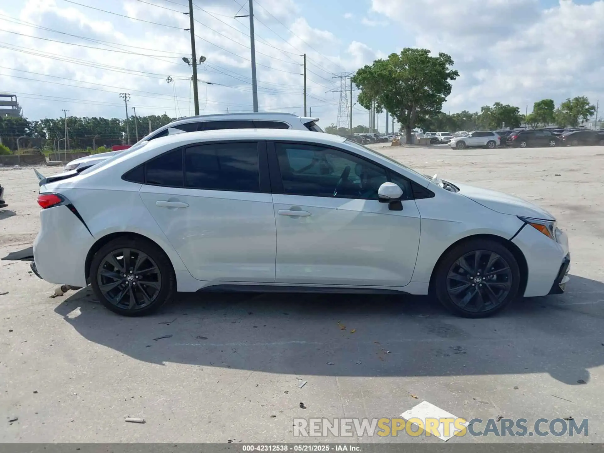 13 fotografías del automóvil dañado 5YFS4MCE0RP174293 TOYOTA COROLLA 2024