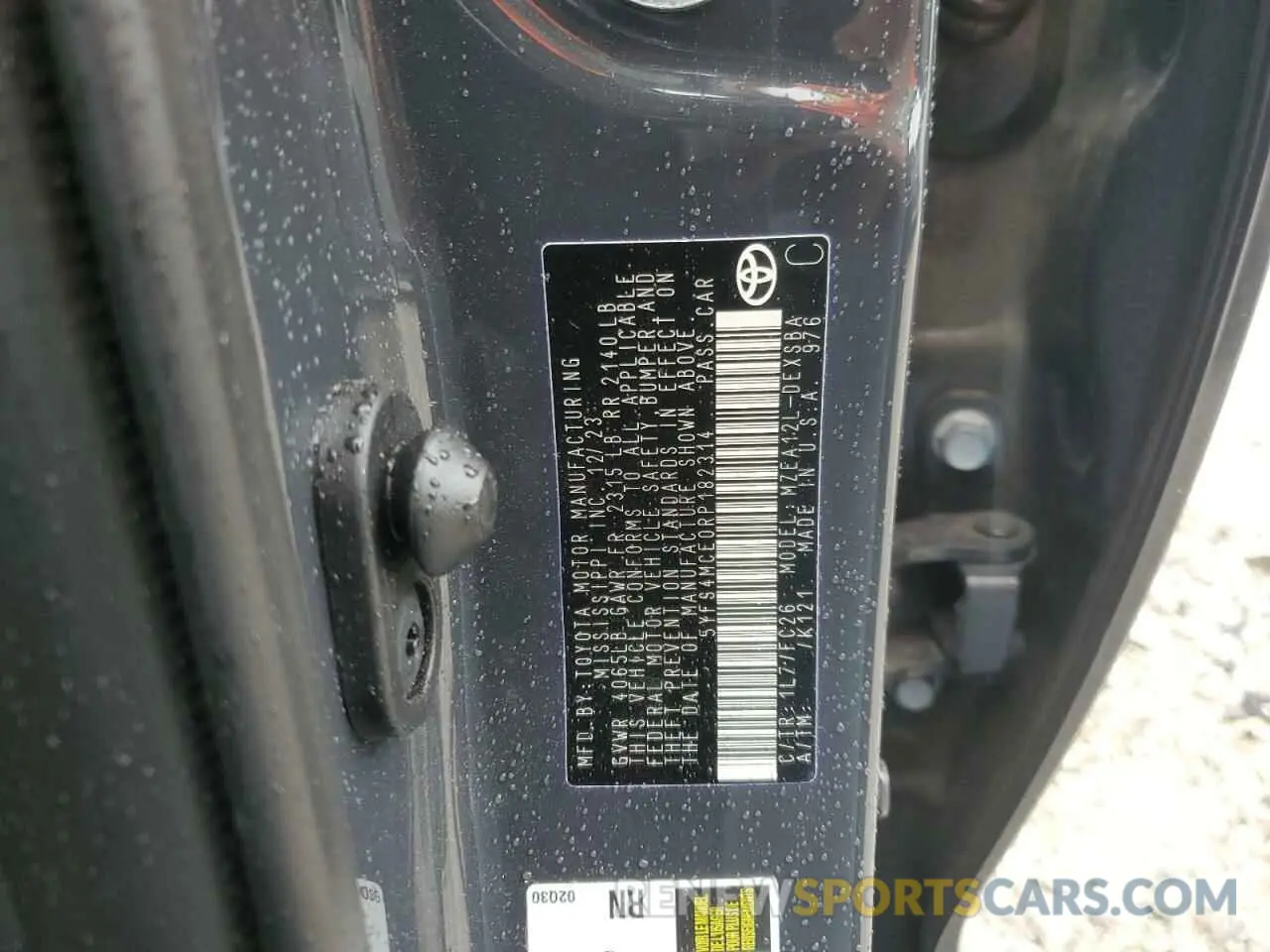12 fotografías del automóvil dañado 5YFS4MCE0RP182314 TOYOTA COROLLA 2024