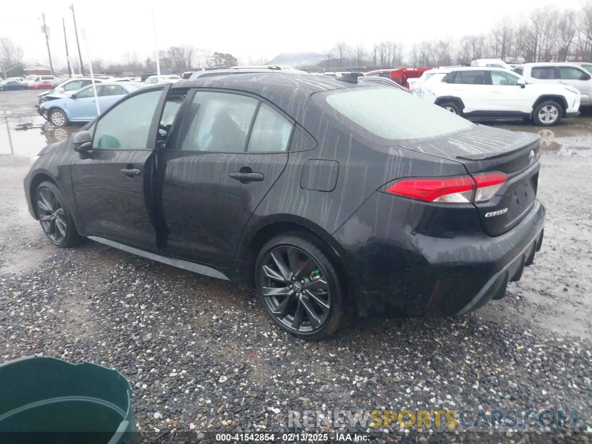 3 fotografías del automóvil dañado 5YFS4MCE0RP188825 TOYOTA COROLLA 2024