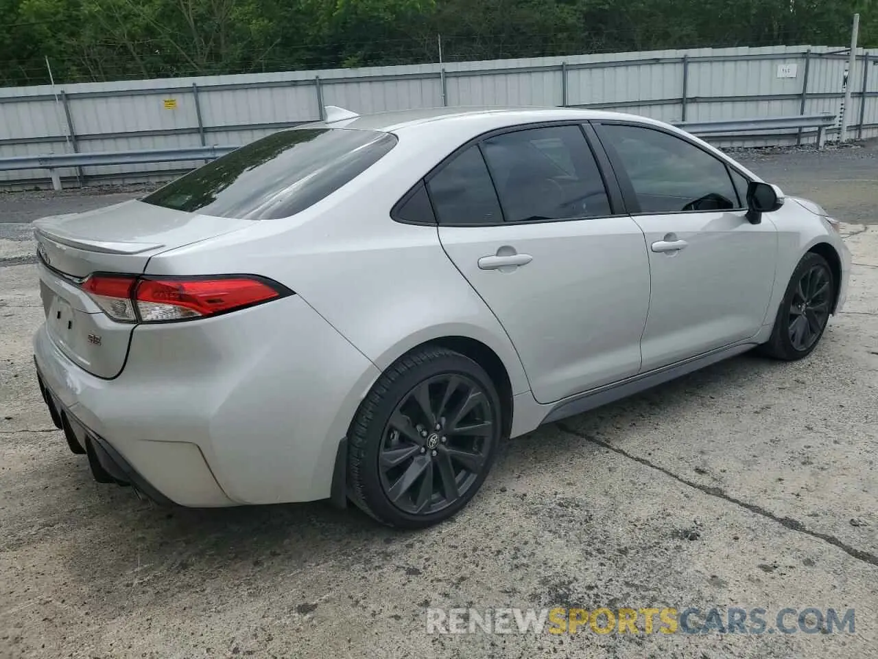 3 fotografías del automóvil dañado 5YFS4MCE0RP189375 TOYOTA COROLLA 2024