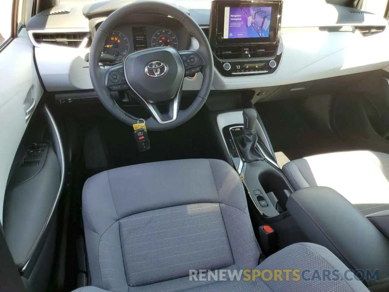 8 fotografías del automóvil dañado 5YFS4MCE0RP216588 TOYOTA COROLLA 2024