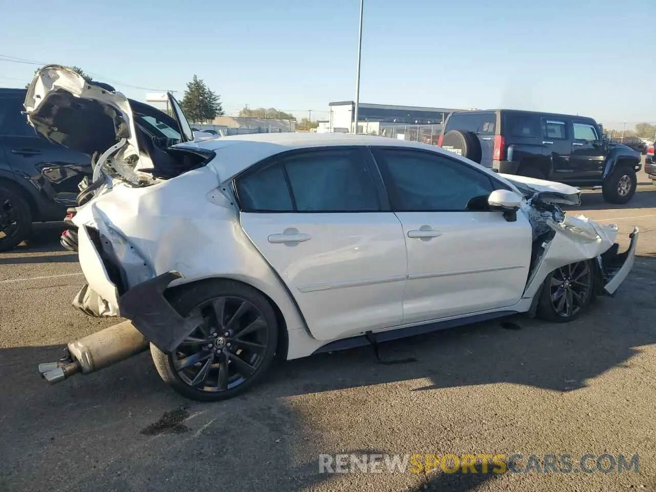 3 fotografías del automóvil dañado 5YFS4MCE1RP171189 TOYOTA COROLLA 2024