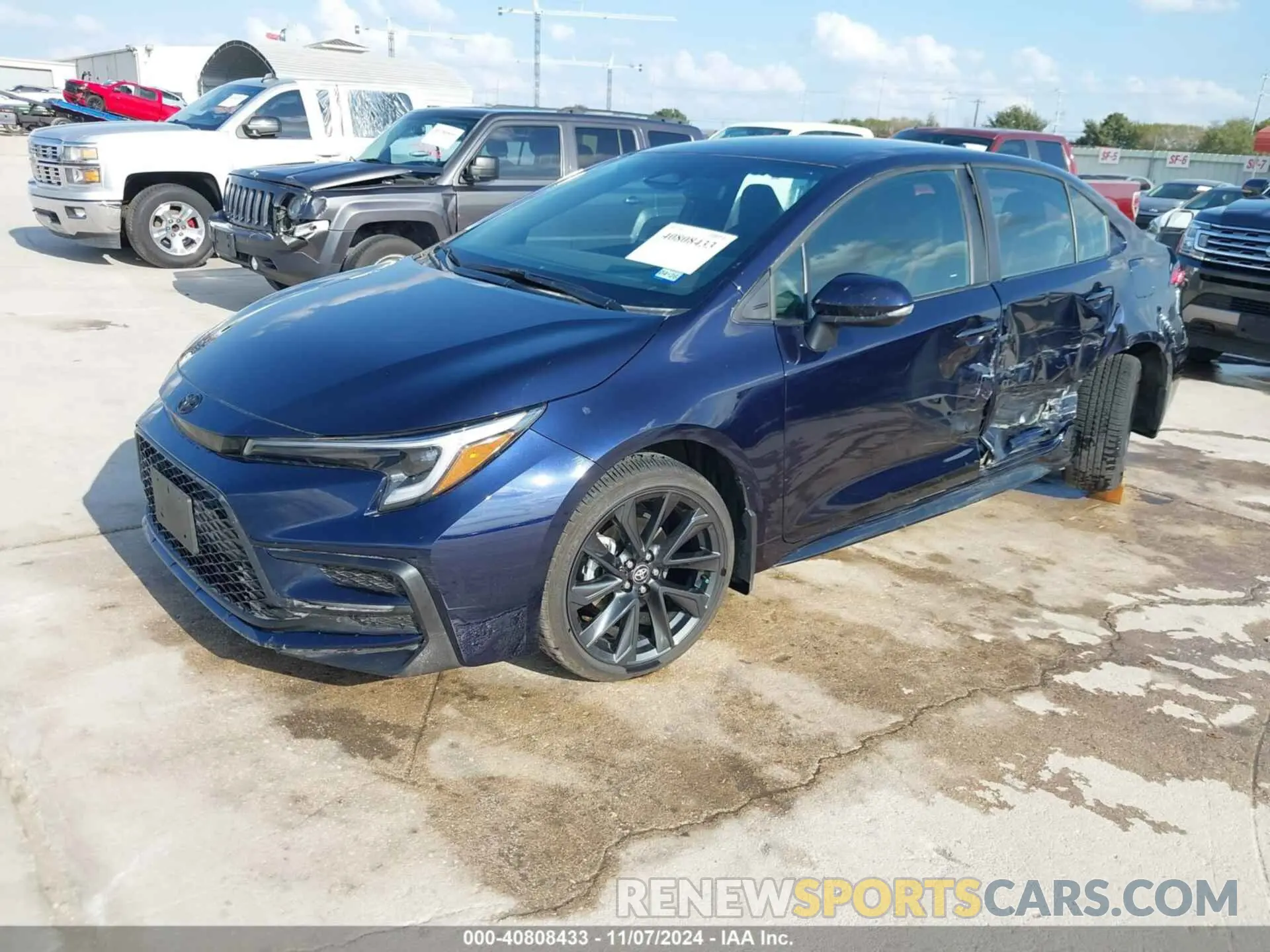 2 fotografías del automóvil dañado 5YFS4MCE2RP195999 TOYOTA COROLLA 2024