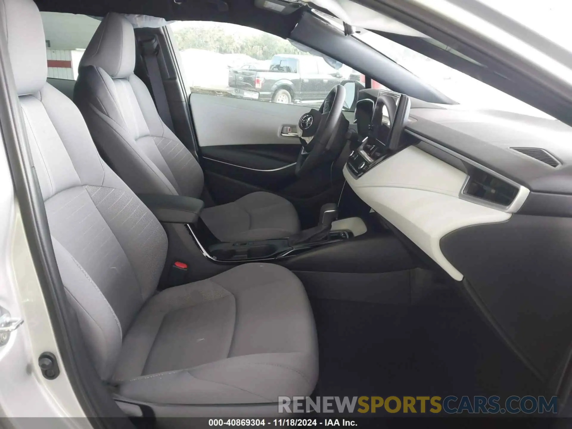 5 fotografías del automóvil dañado 5YFS4MCE2RP202482 TOYOTA COROLLA 2024