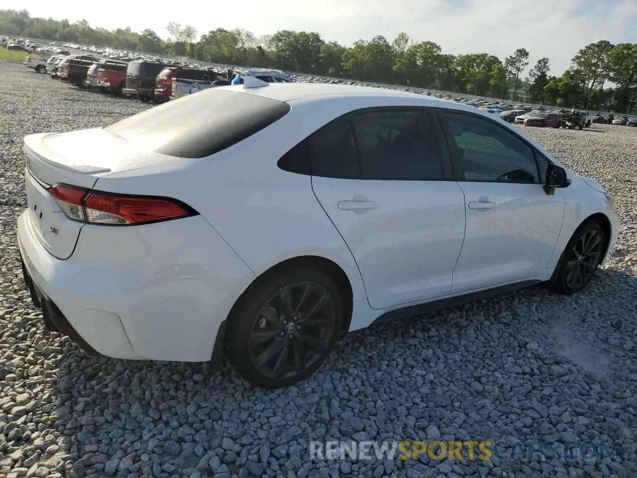 3 fotografías del automóvil dañado 5YFS4MCE2RP207570 TOYOTA COROLLA 2024