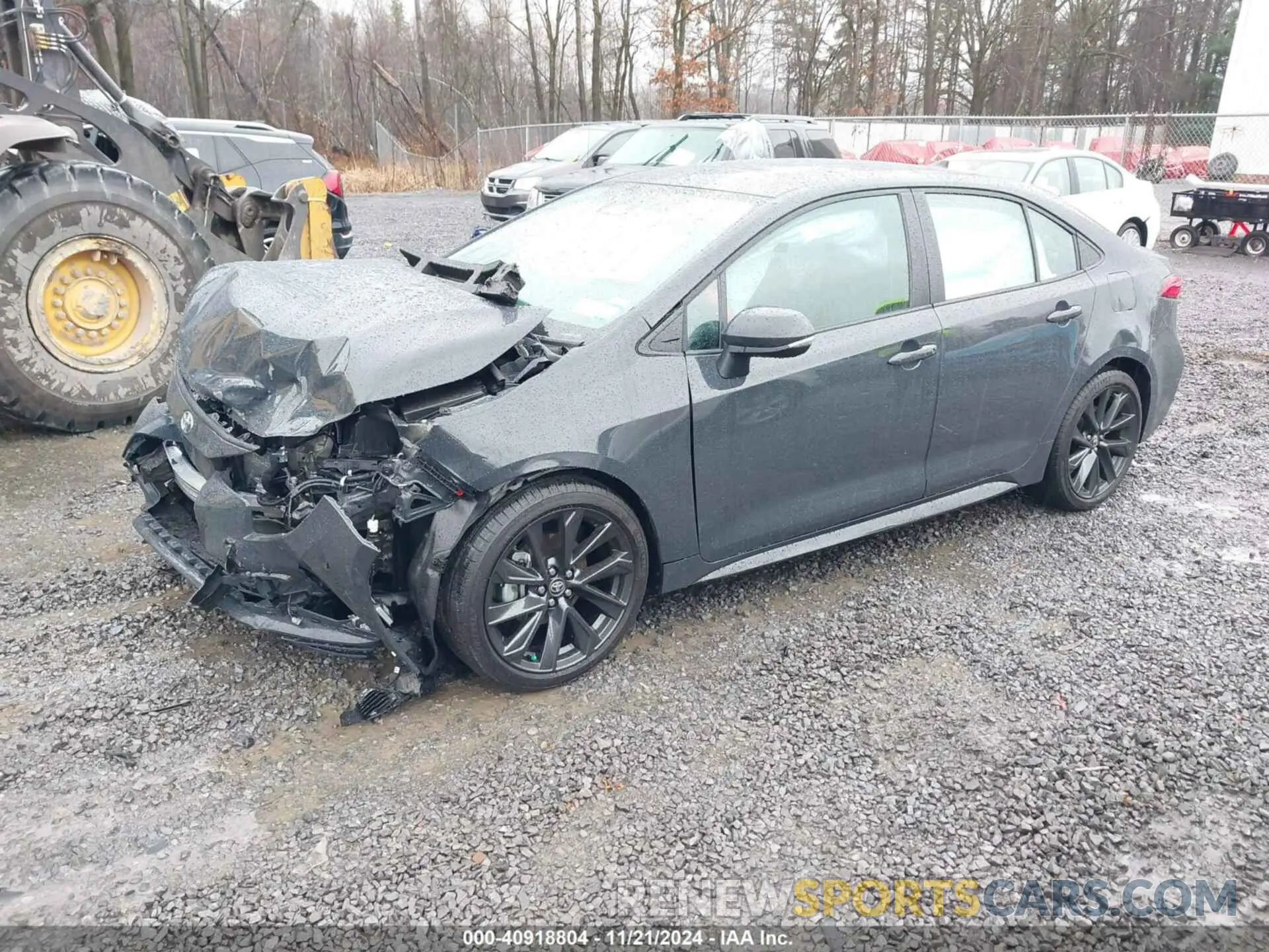 2 fotografías del automóvil dañado 5YFS4MCE3RP202345 TOYOTA COROLLA 2024